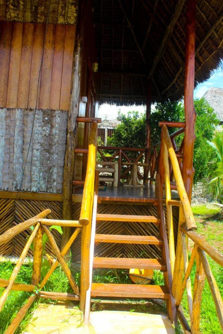 utulivu wood bungalows view 4