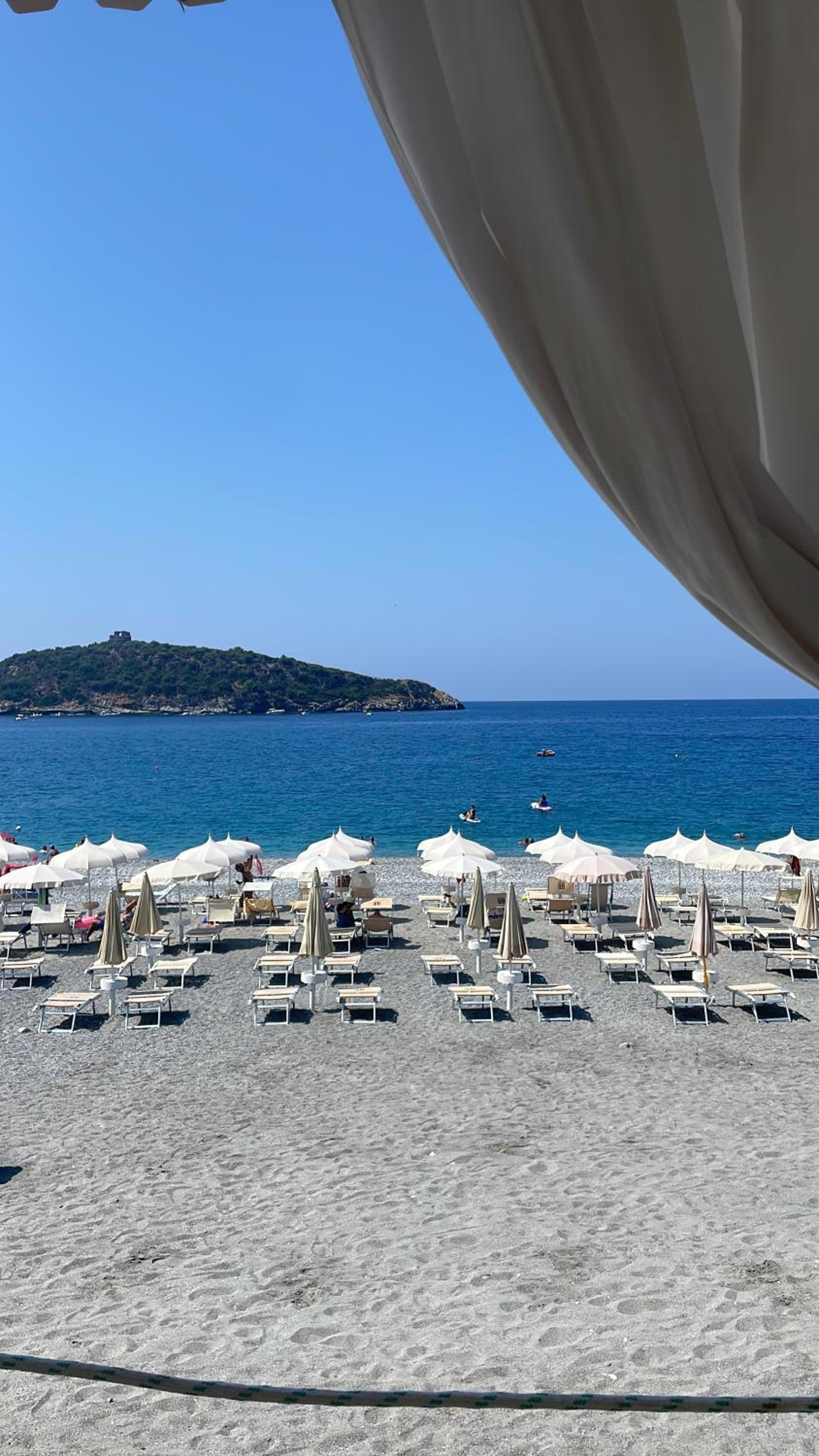 Large flat in scalea view 4