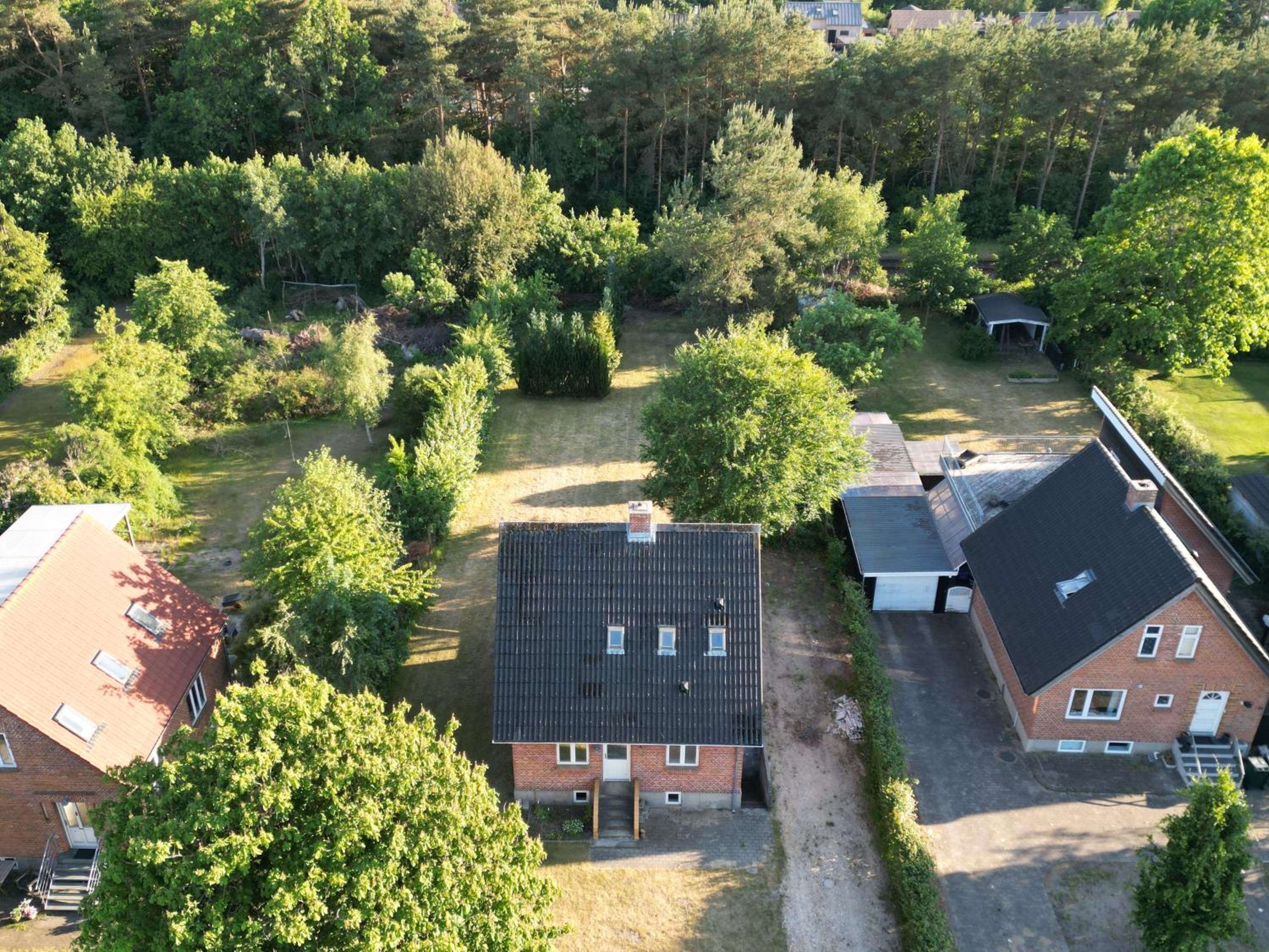 Lejlighed med gårdhave