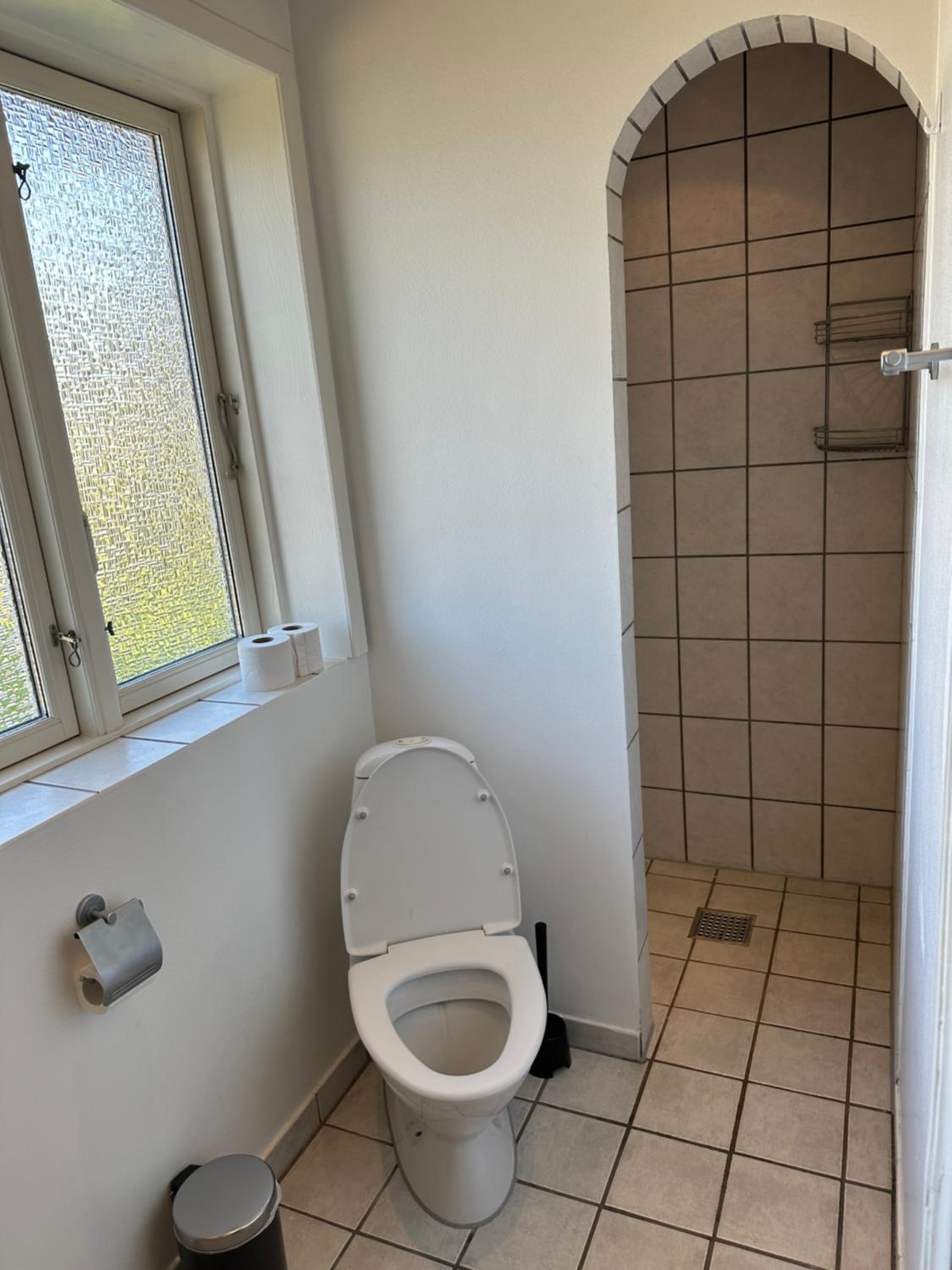 Lejlighed med gårdhave