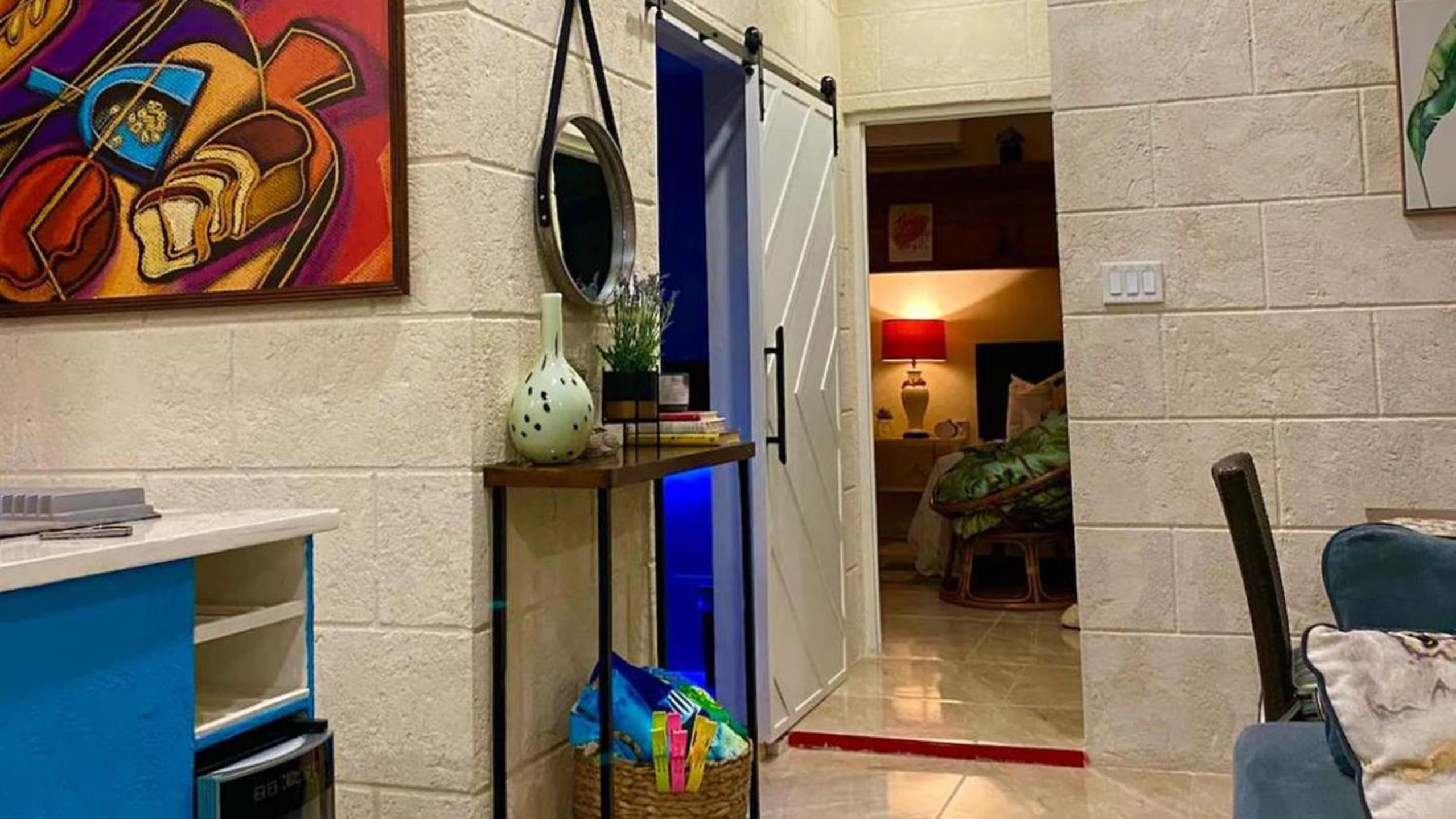 Have fun with the whole family at this stylish place with smart home features