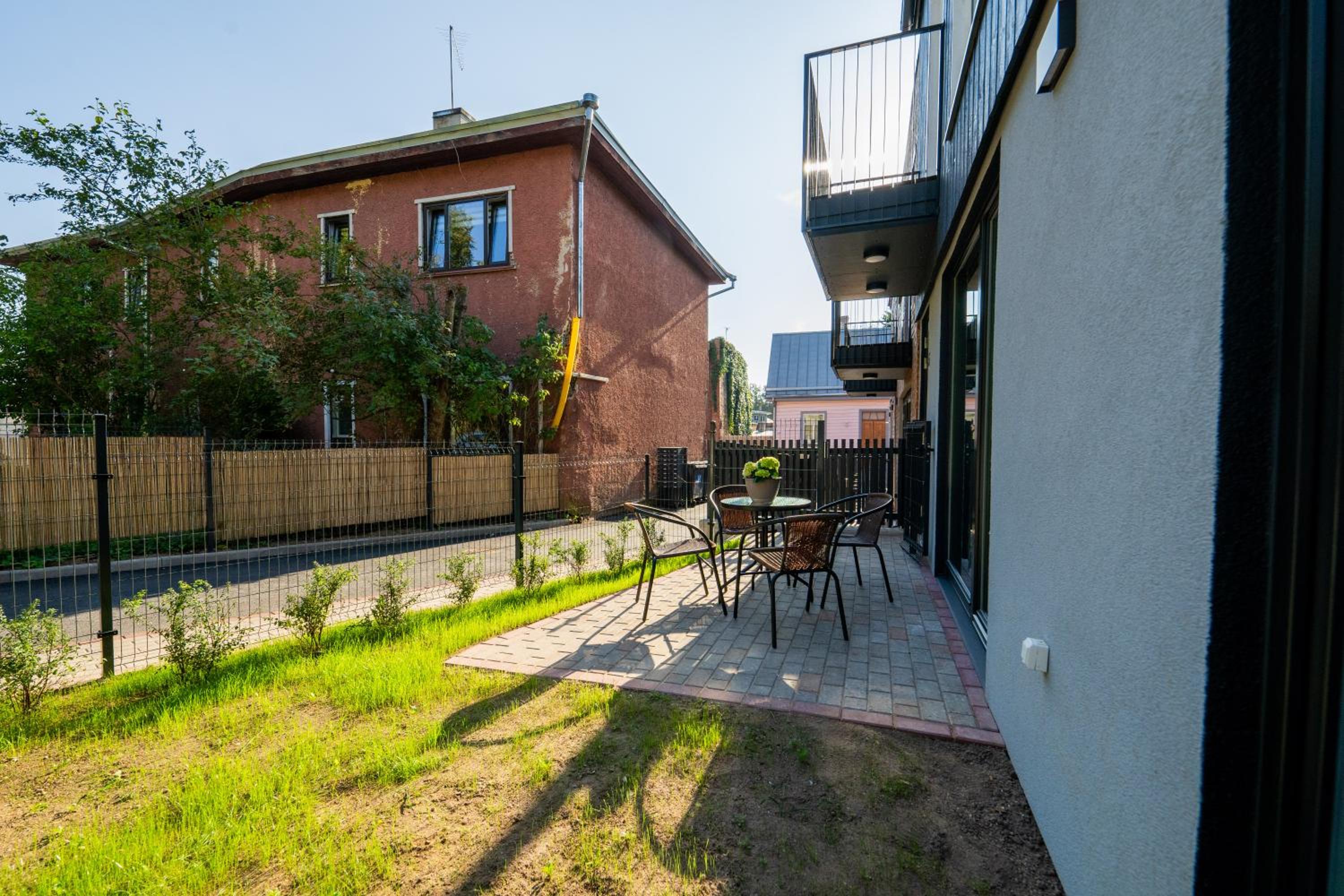 A&A Luxury Apartment with garden
