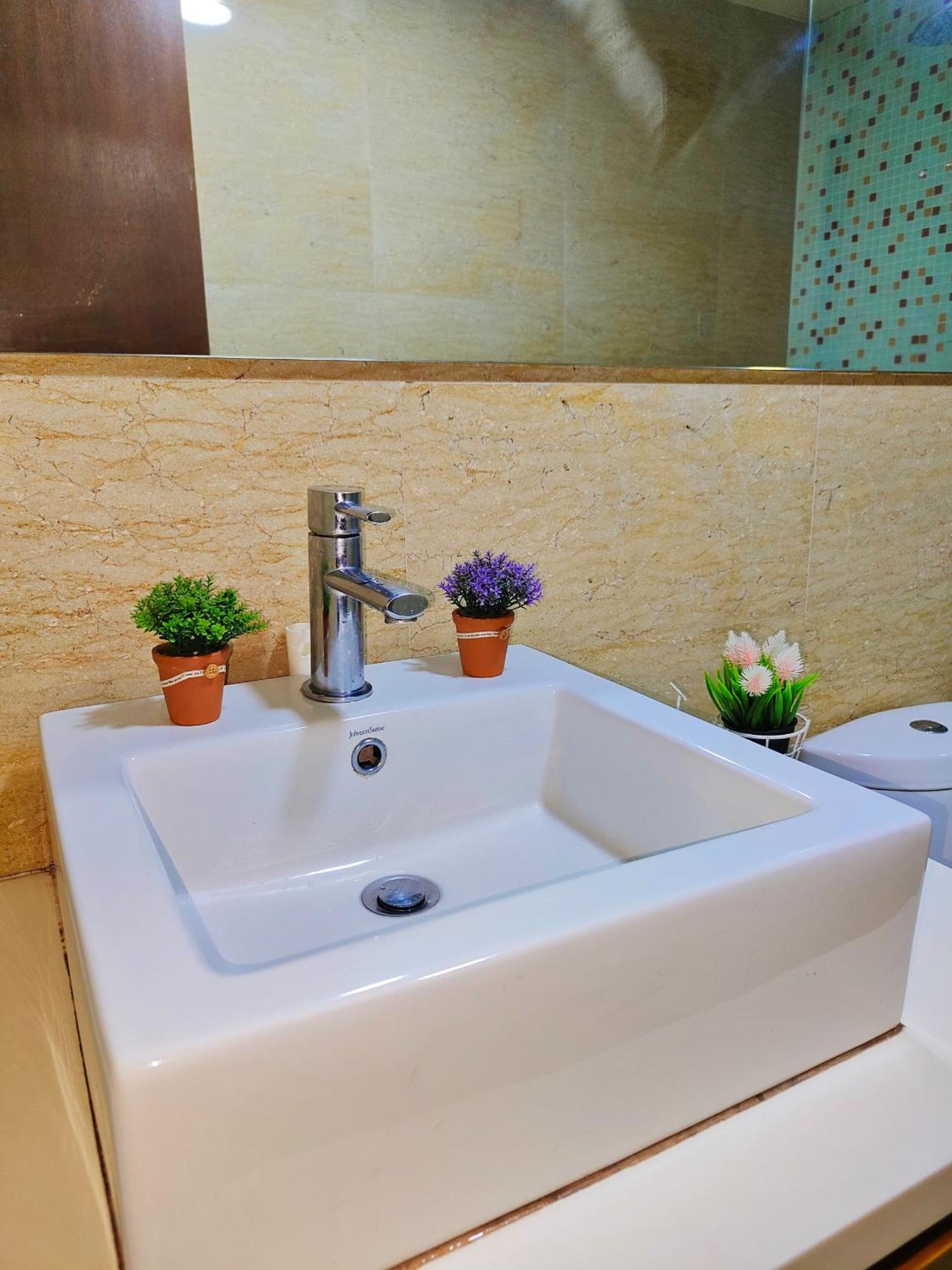Casablanca Skypool Hostel