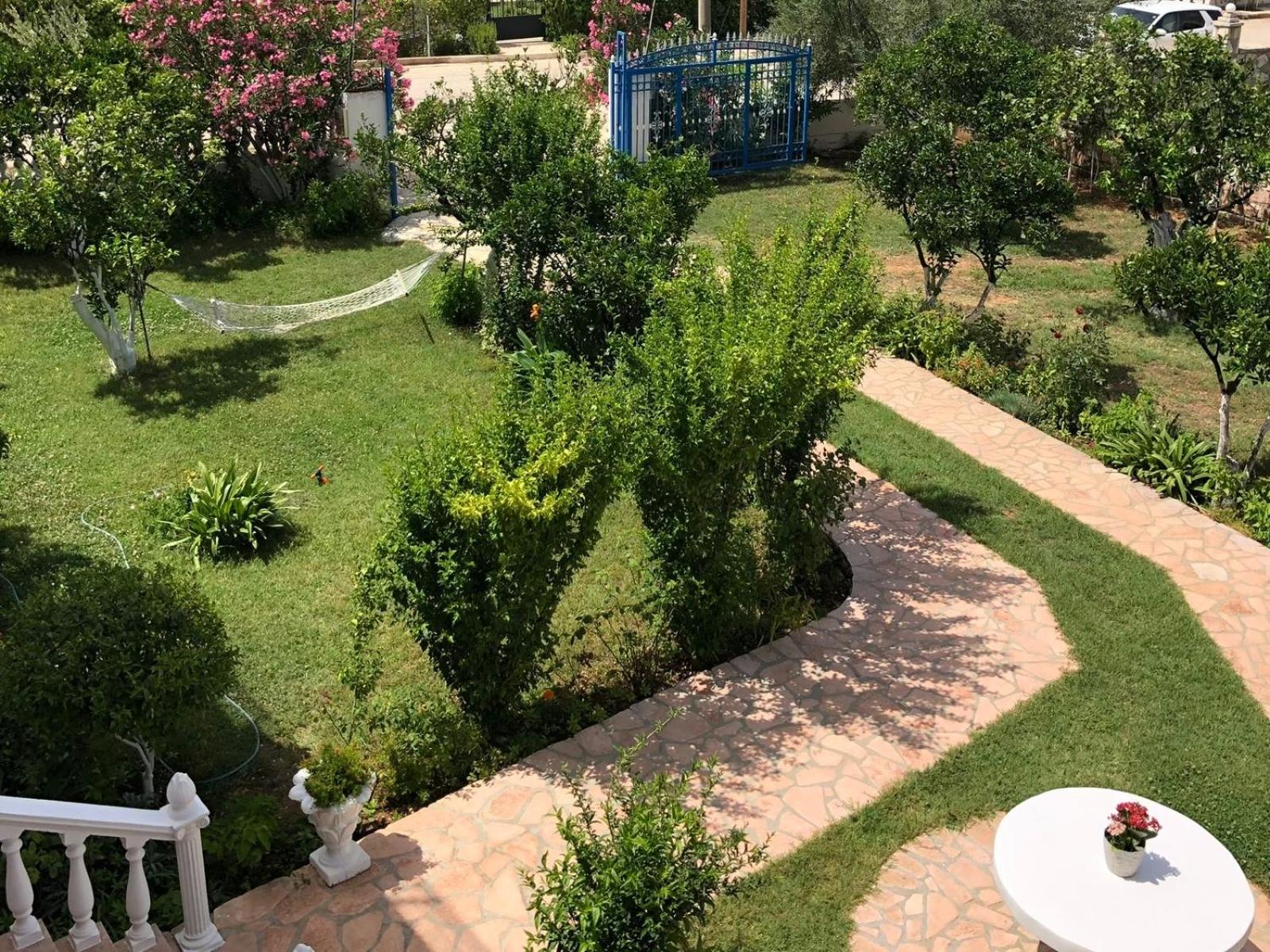 Laura Guest House