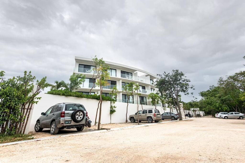Luxury studio private pool spectacular amenities lagunas 117