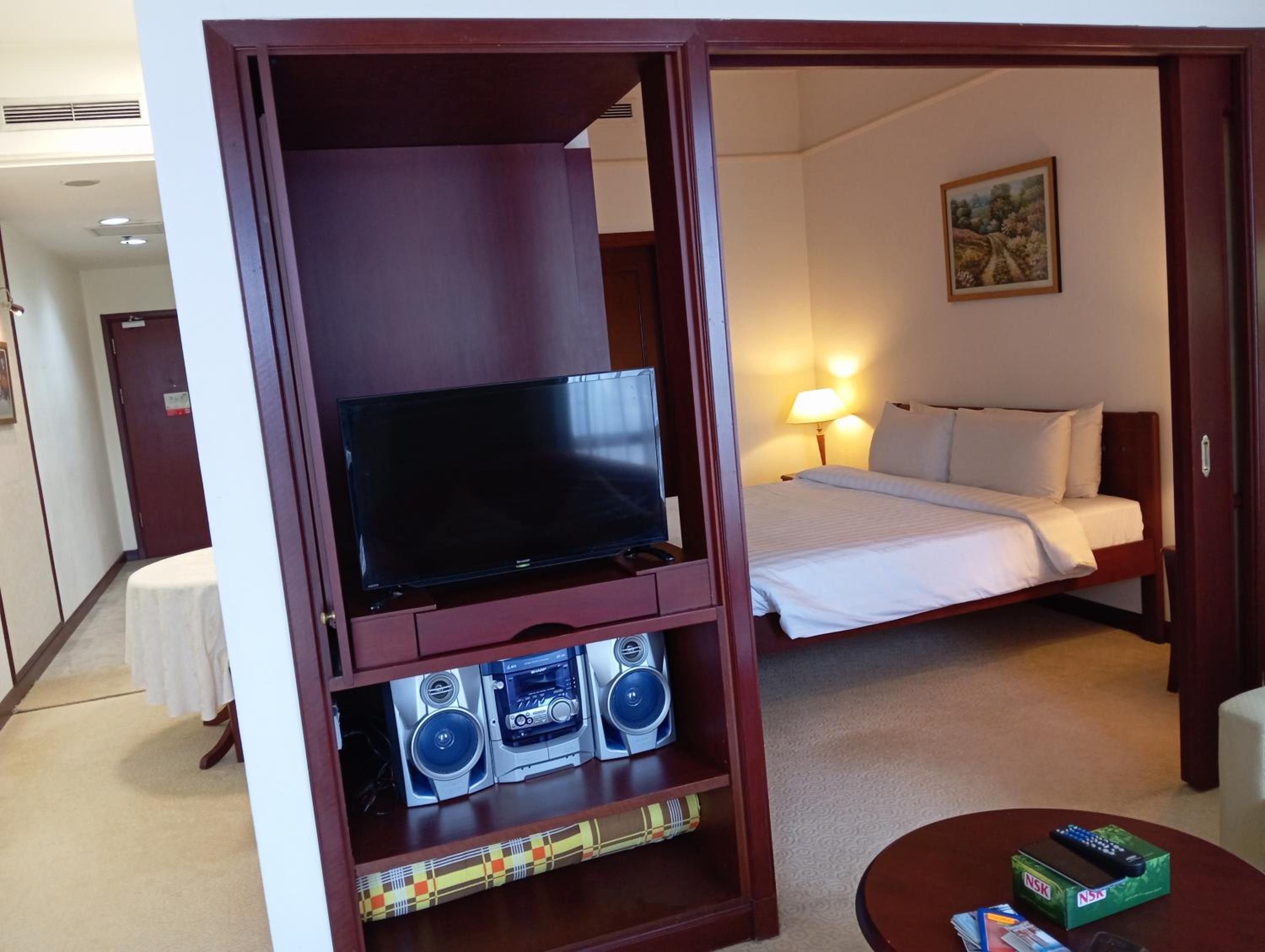 East Service Suites at Times Square KL