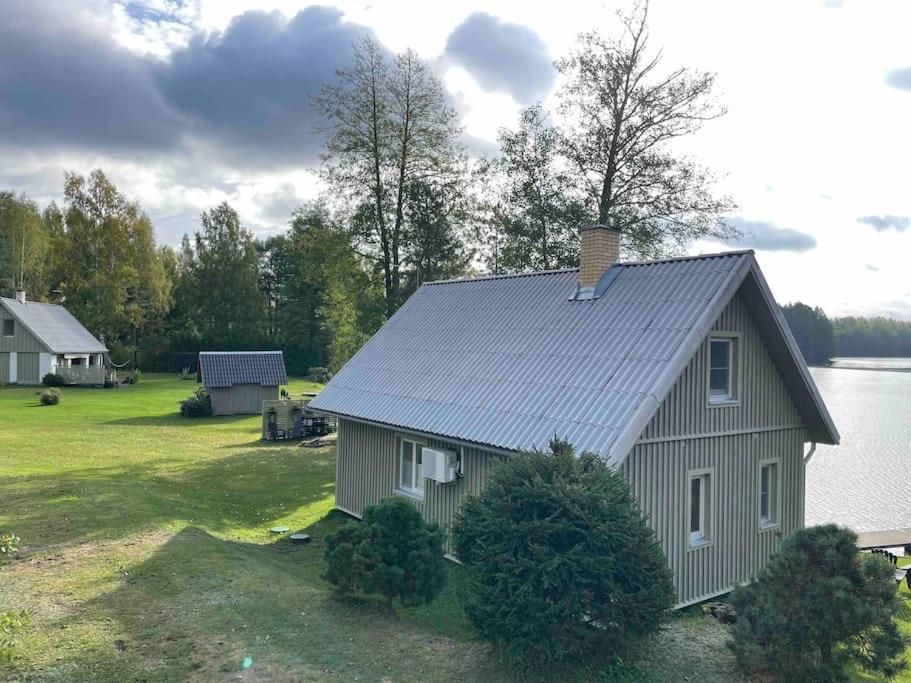 Kõverajärve saunamaja