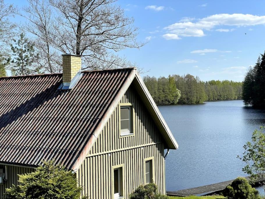 Kõverajärve saunamaja