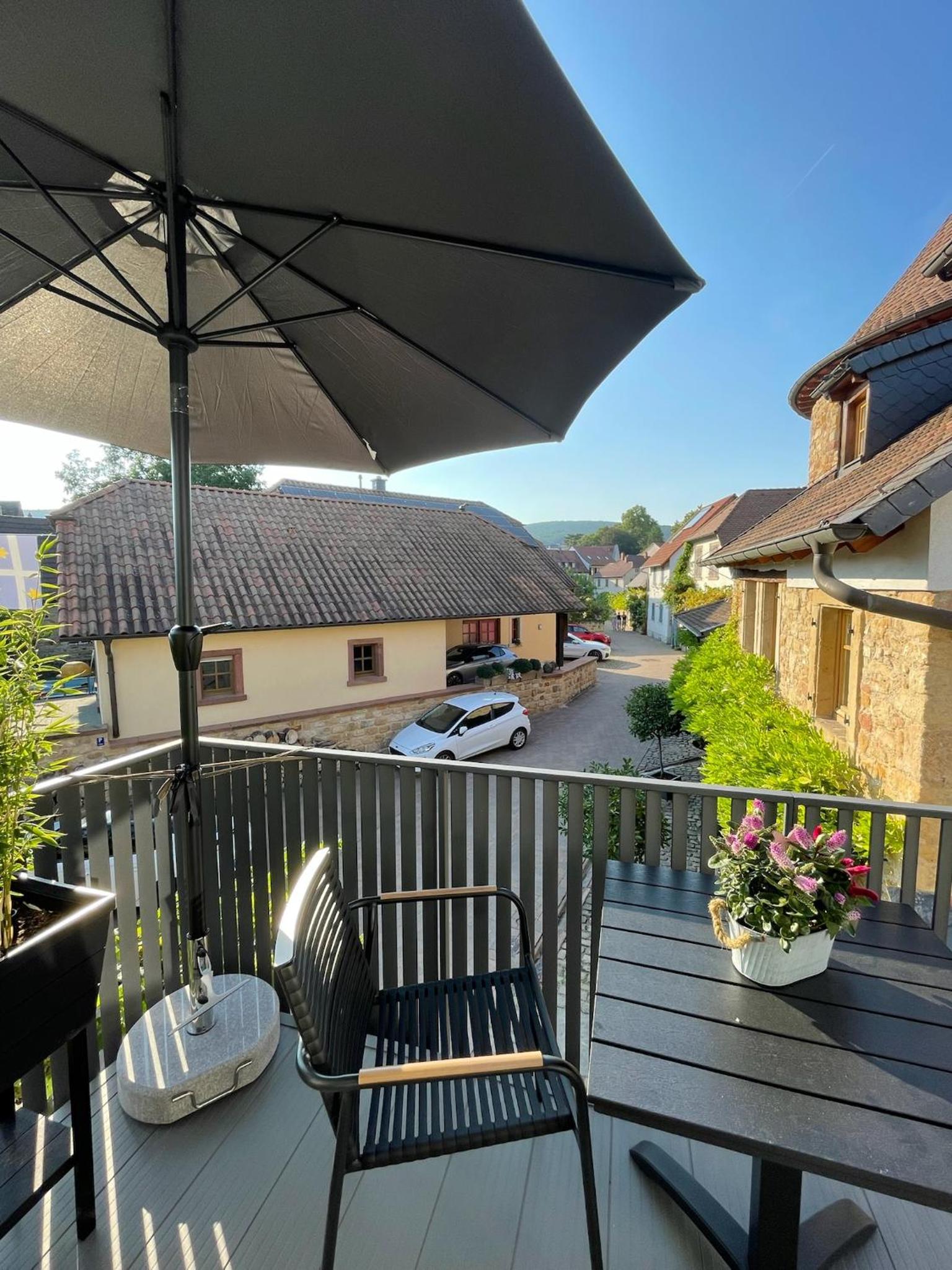 Häuschen am Turm in Deidesheim