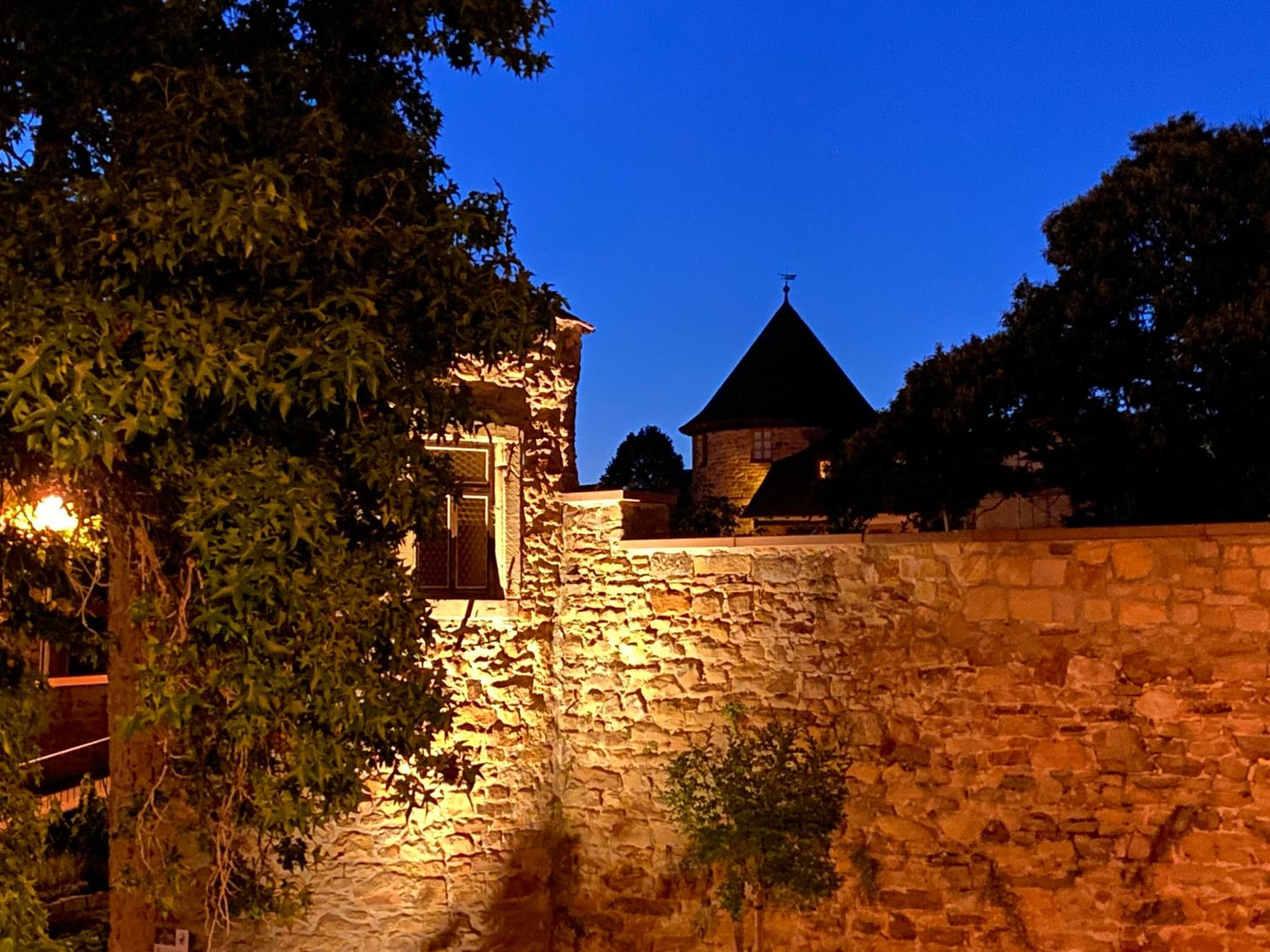 Häuschen am Turm in Deidesheim