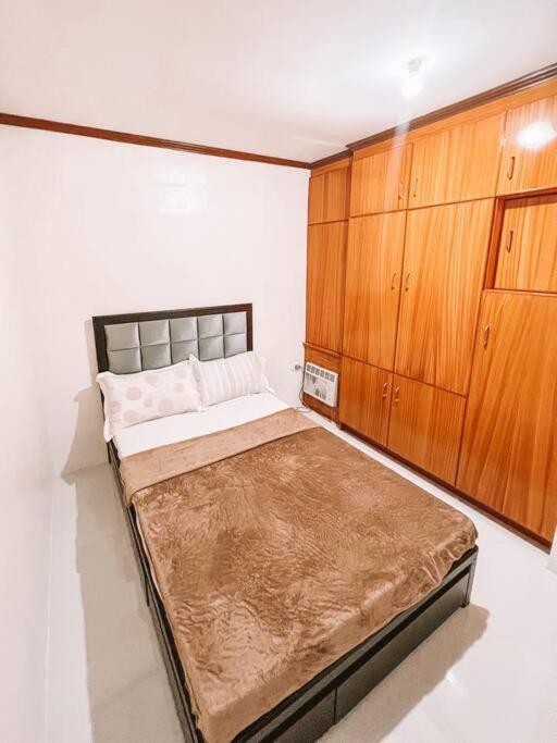 Dream Haven Homestay Deca Clark view 3