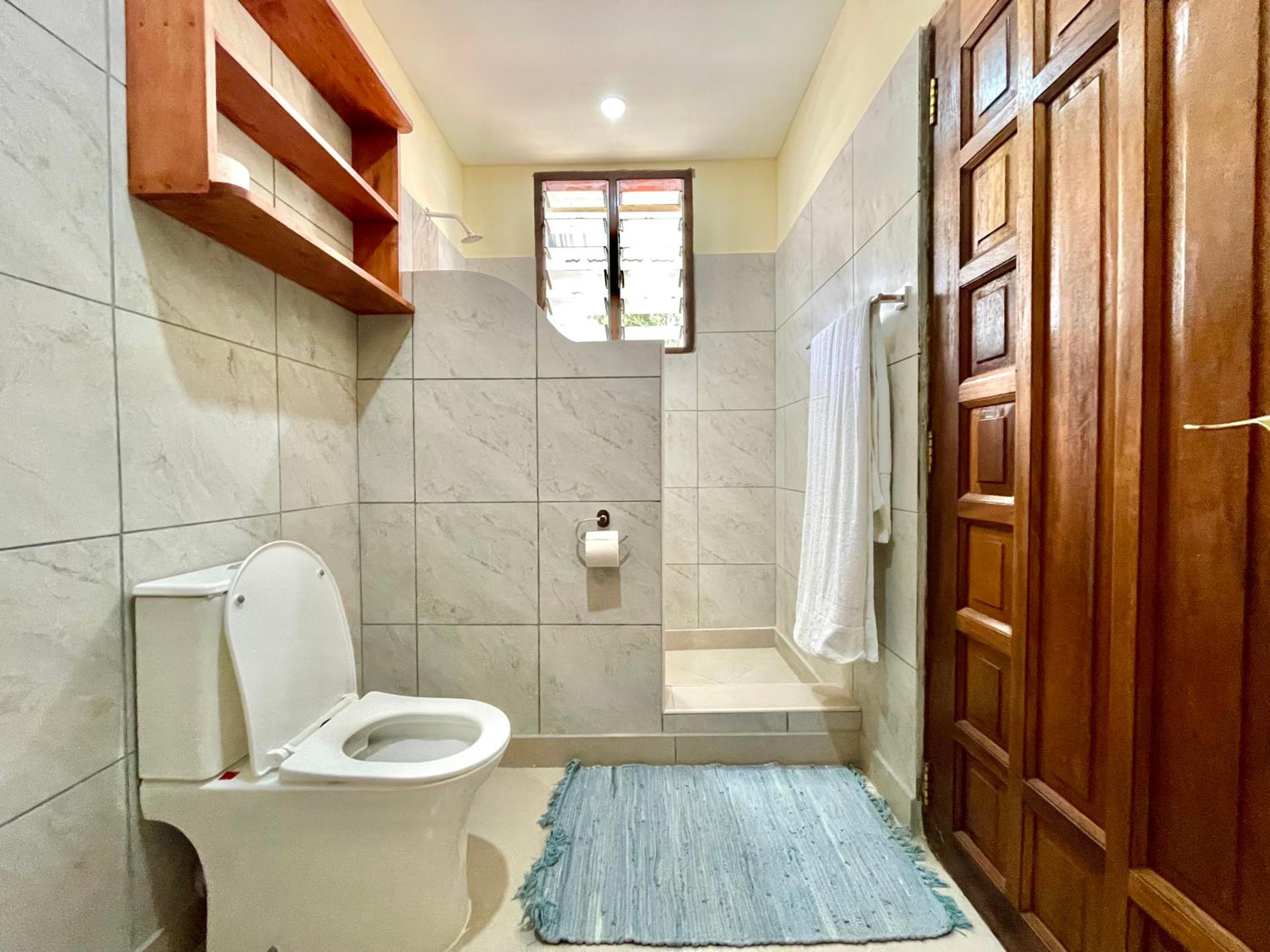 Silver Coral Apartments Malindi
