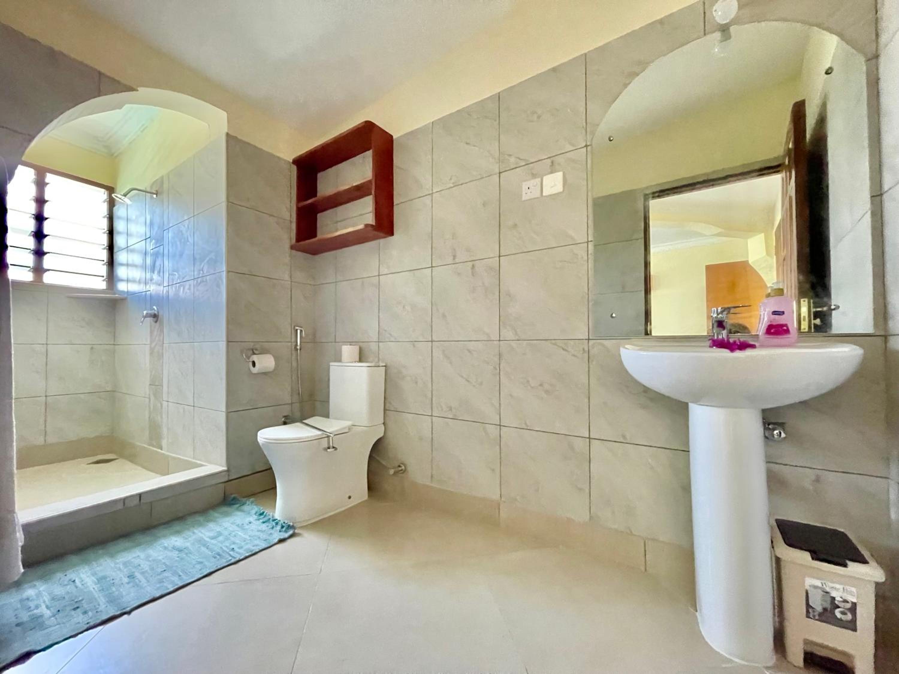 Silver Coral Apartments Malindi