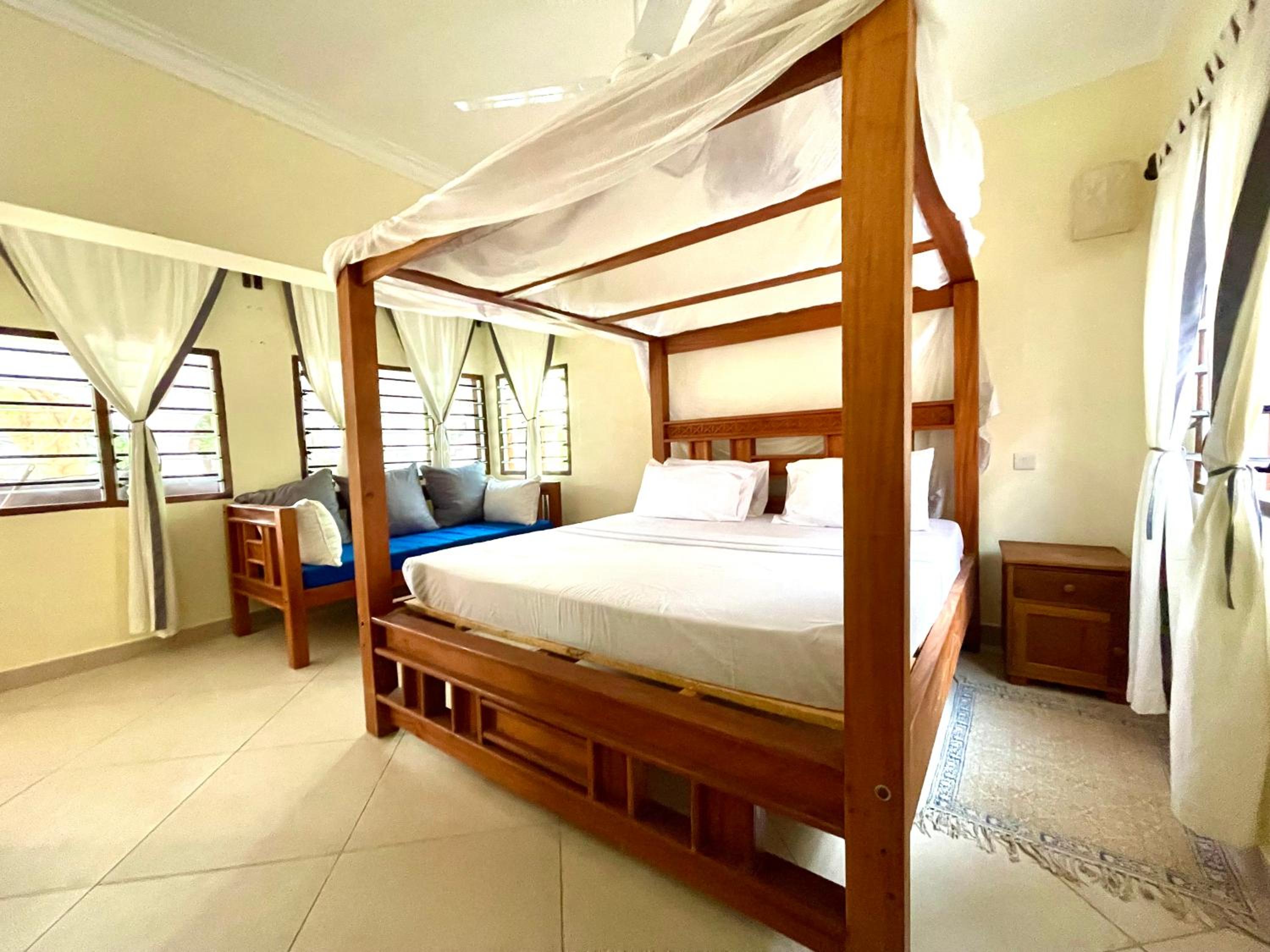 Silver Coral Apartments Malindi