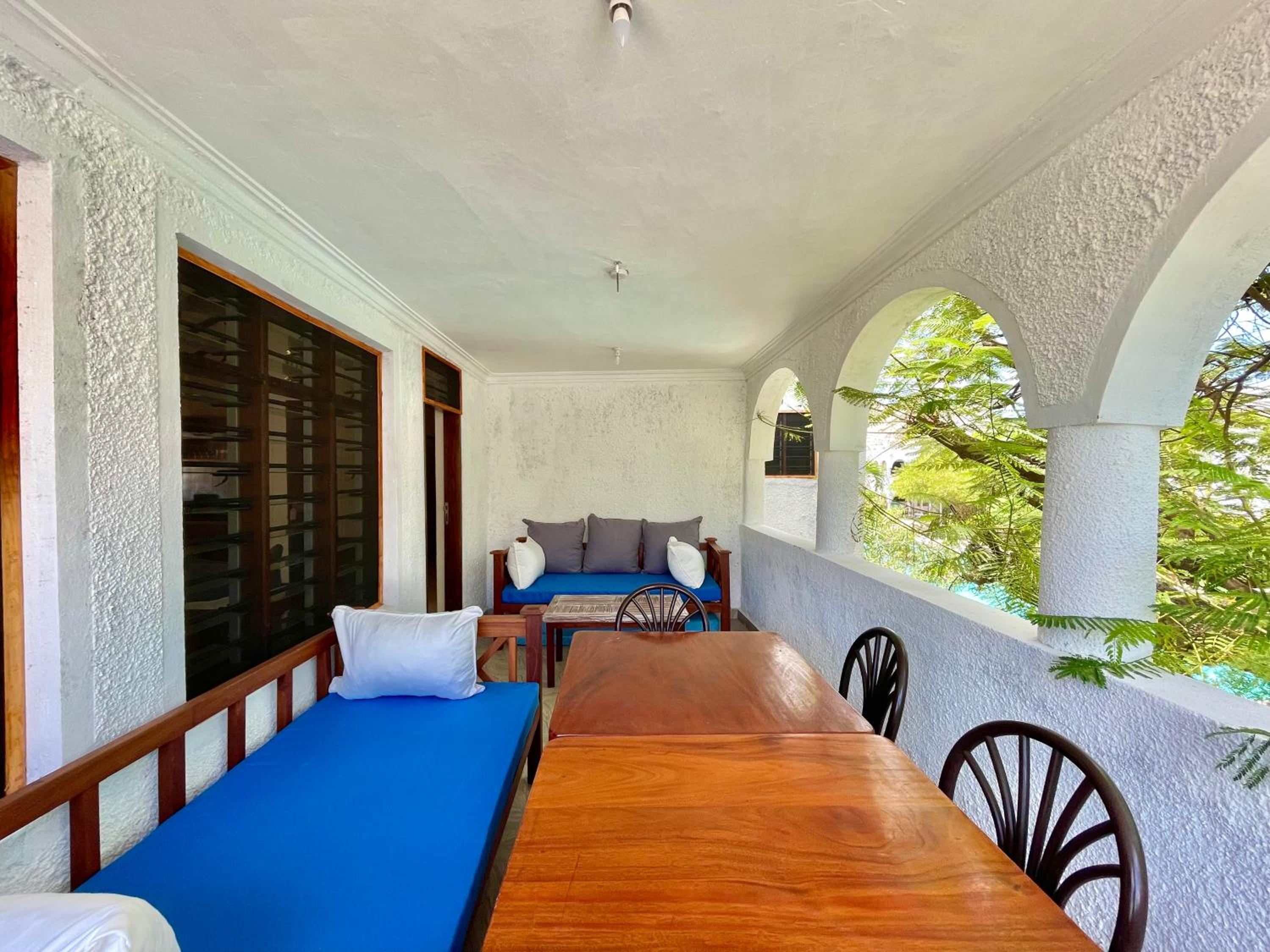 Silver Coral Apartments Malindi