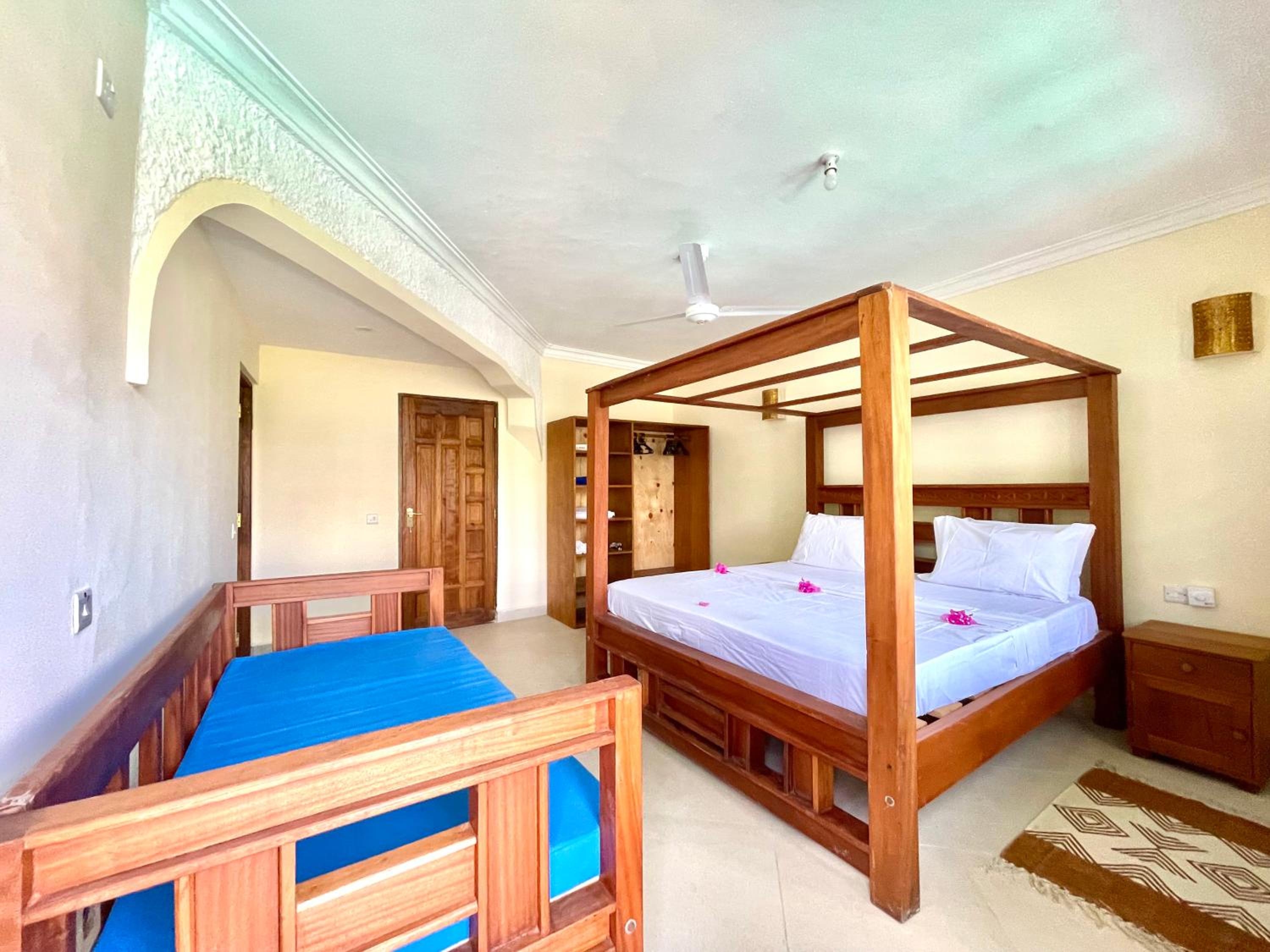 Silver Coral Apartments Malindi