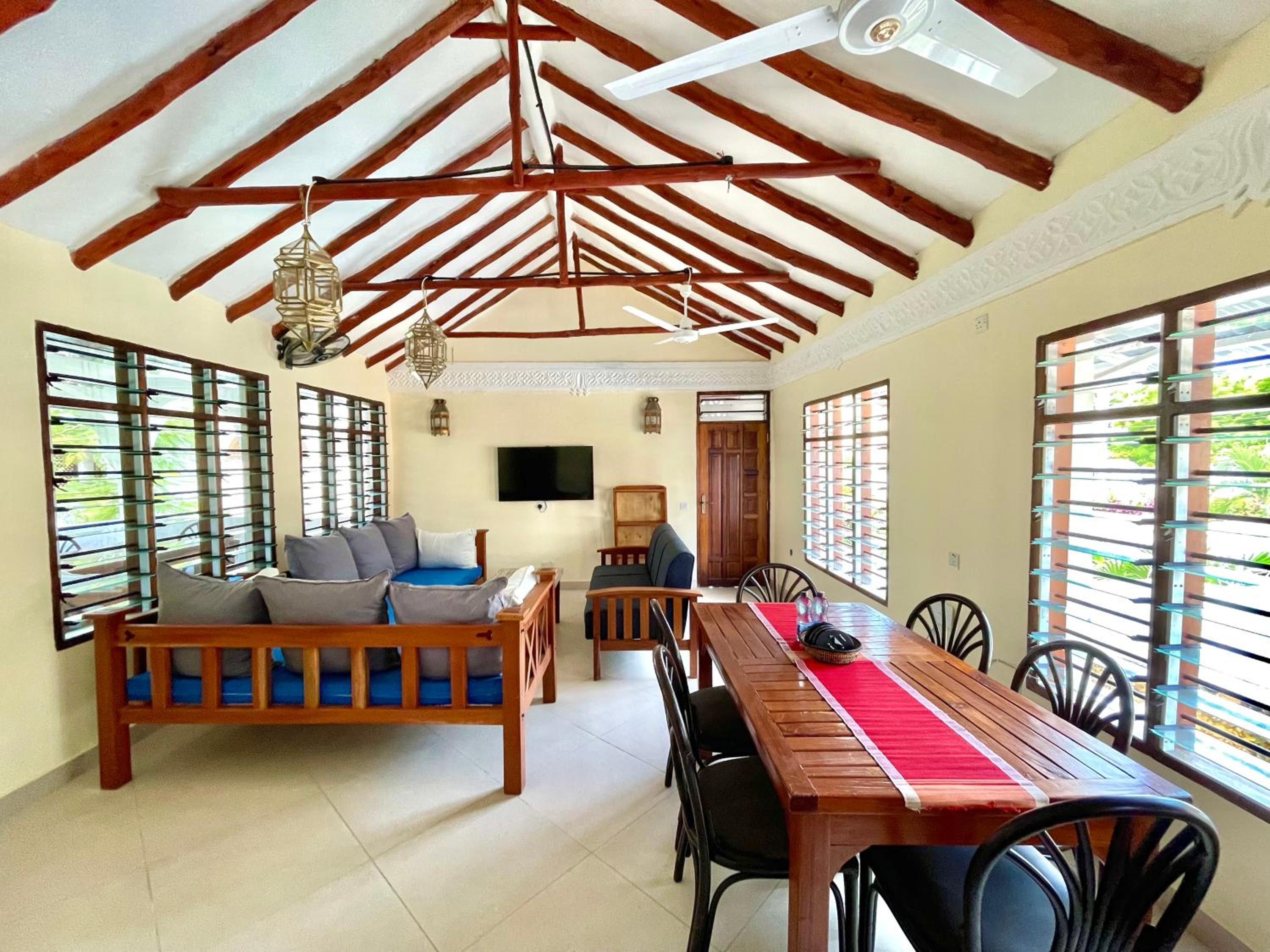 Silver Coral Apartments Malindi