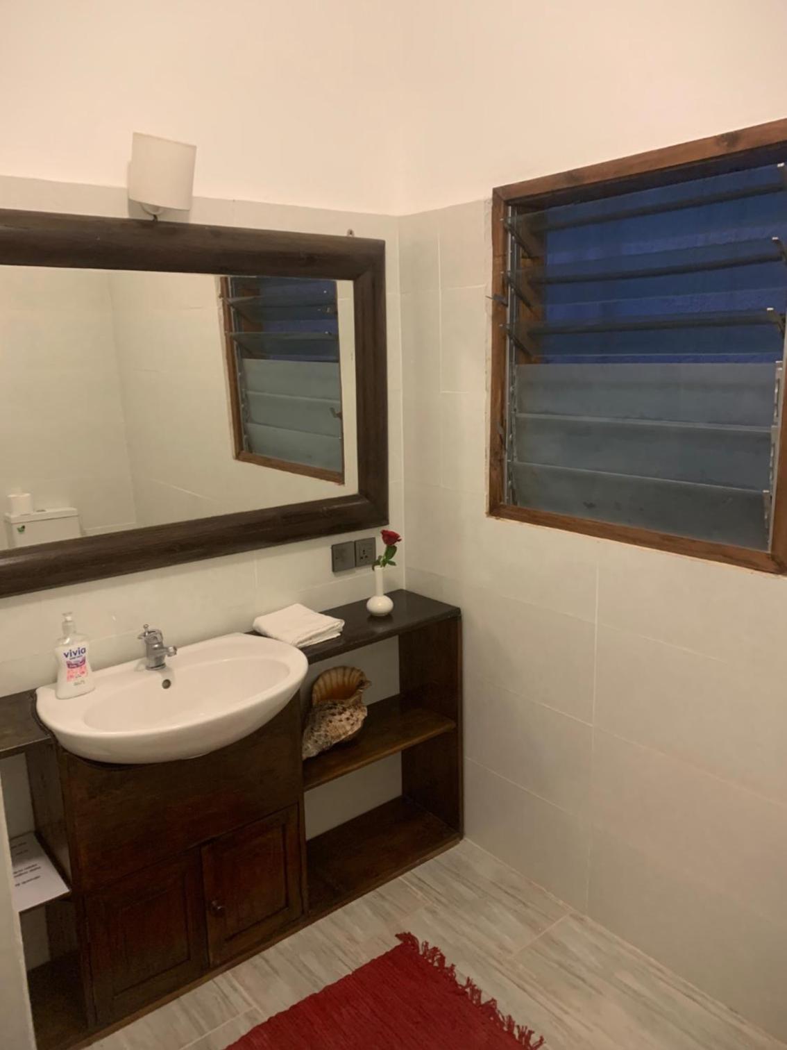 Silver Coral Apartments Malindi