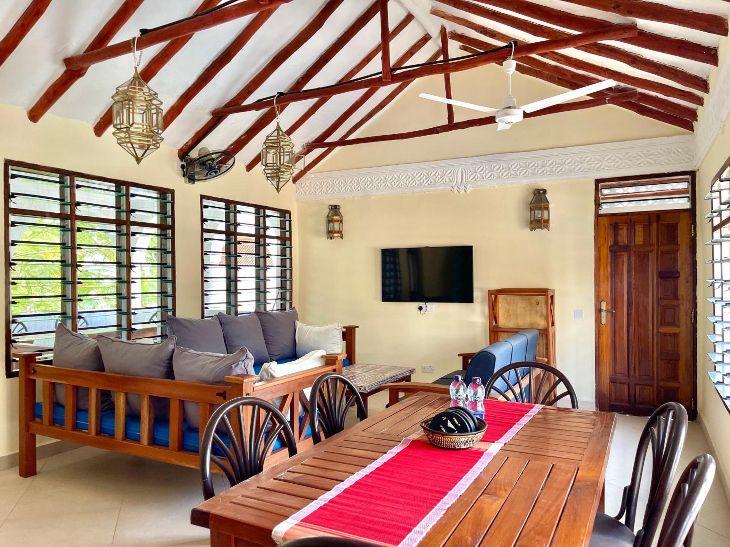 Silver Coral Apartments Malindi