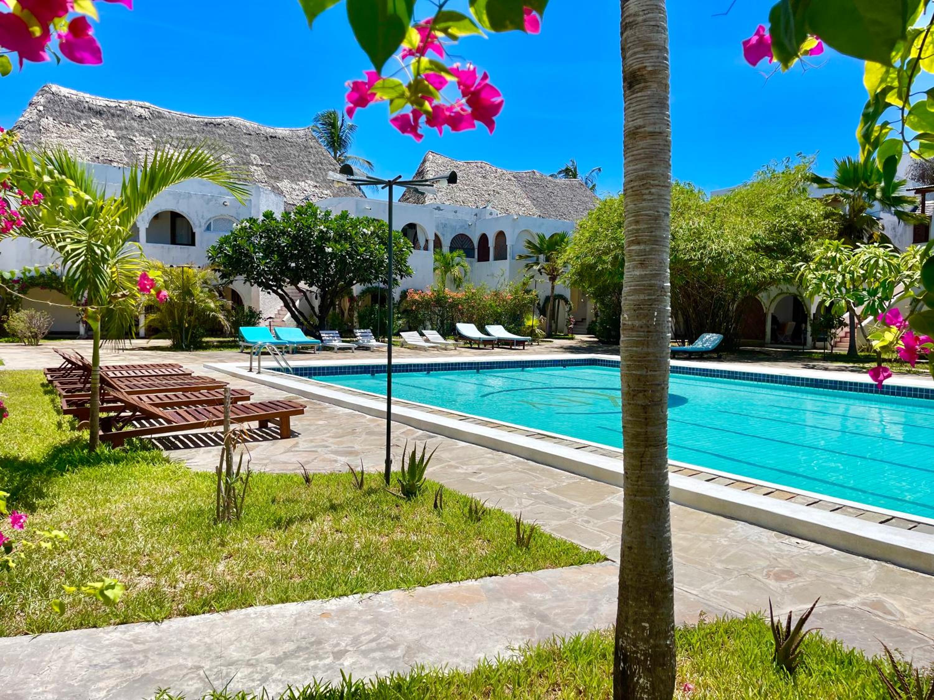 Silver Coral Apartments Malindi