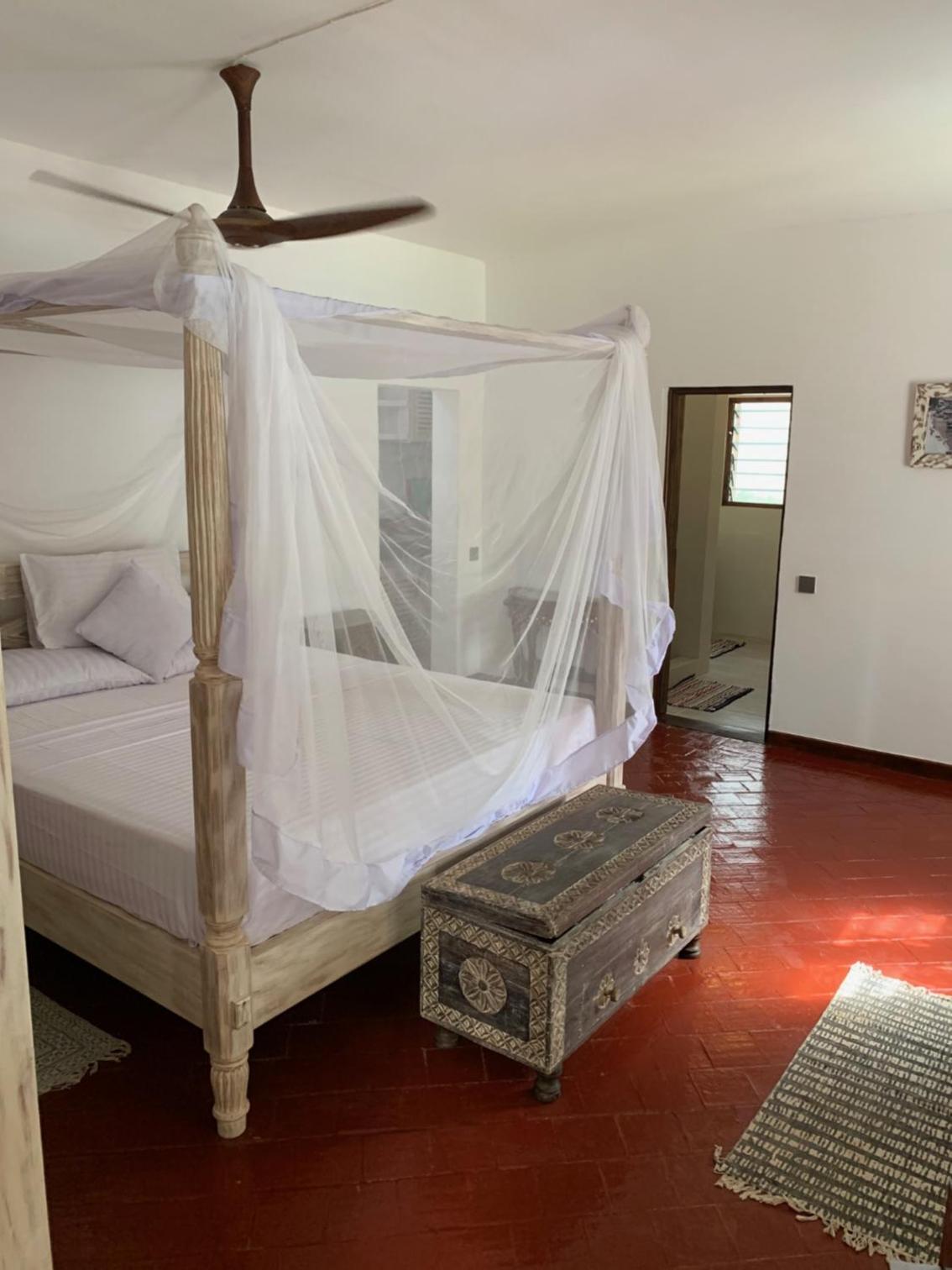 Silver Coral Apartments Malindi