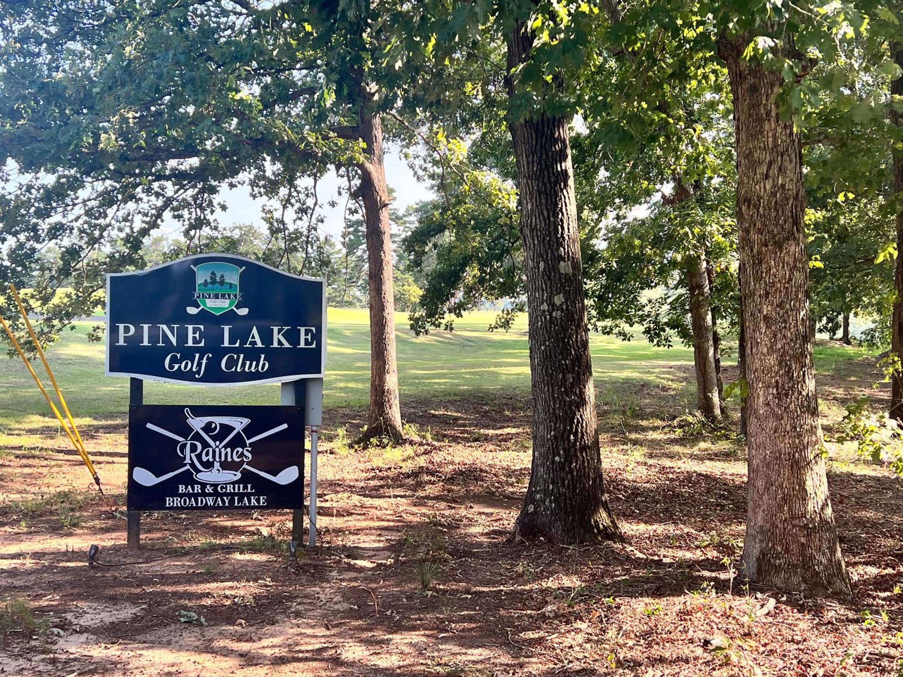 Charming Romantic Lakefront Cottage or Guest Room Depending on Availability Near Golf