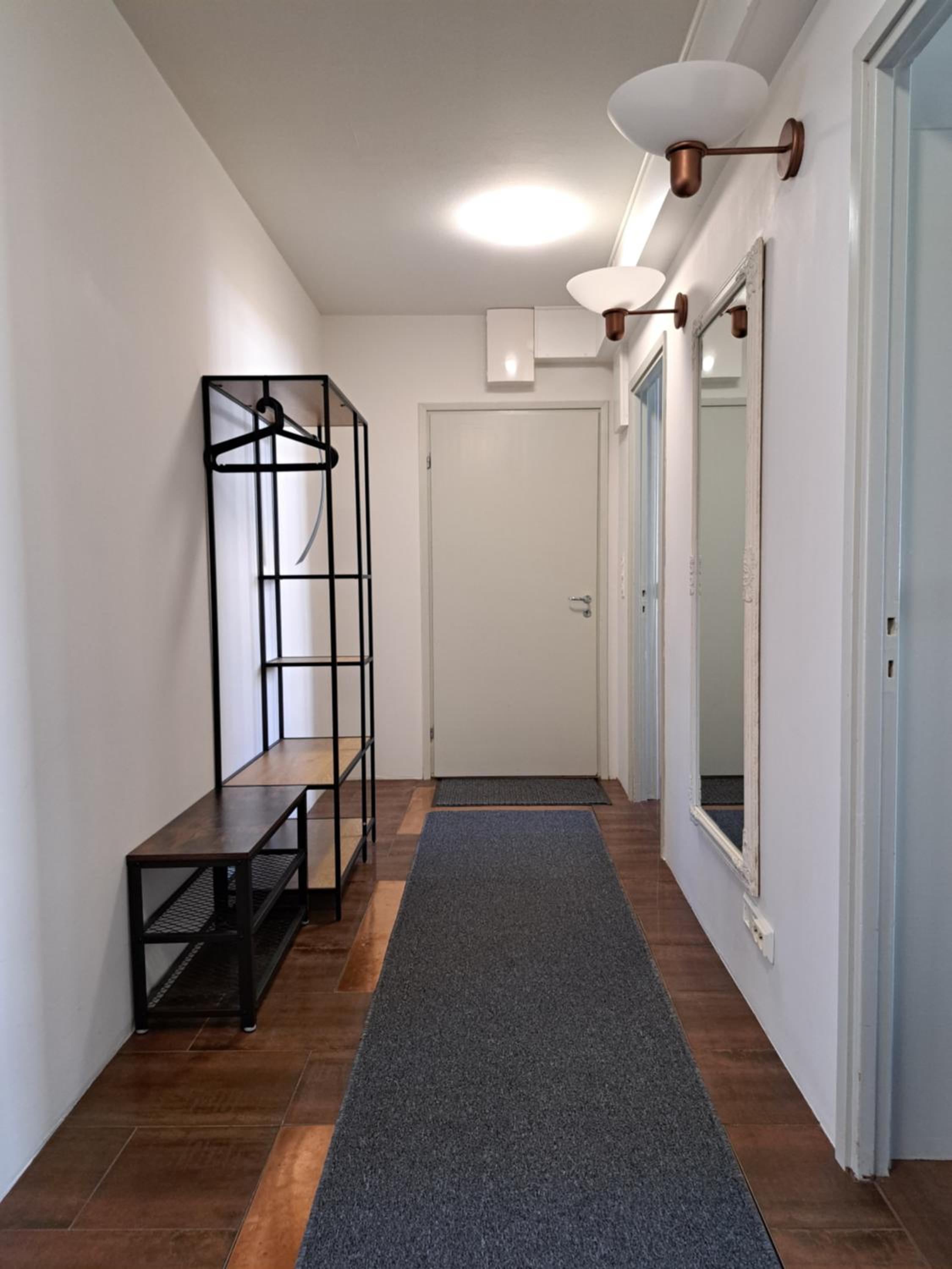 Elice Apartment