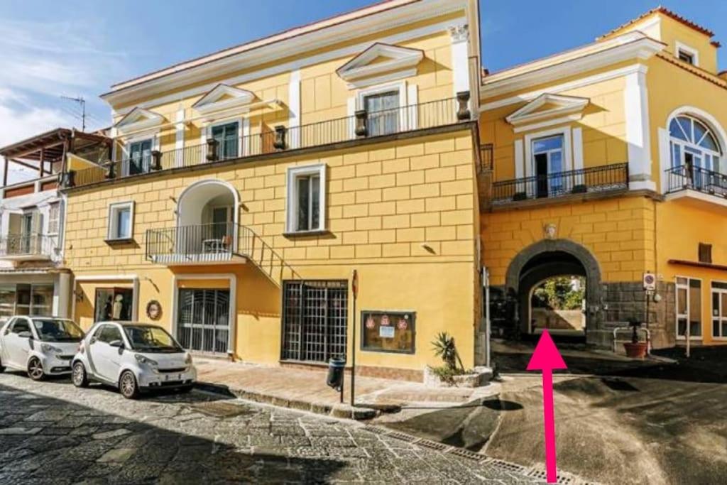 Gigi centralissimo appartamento Ischia Lacco Ameno