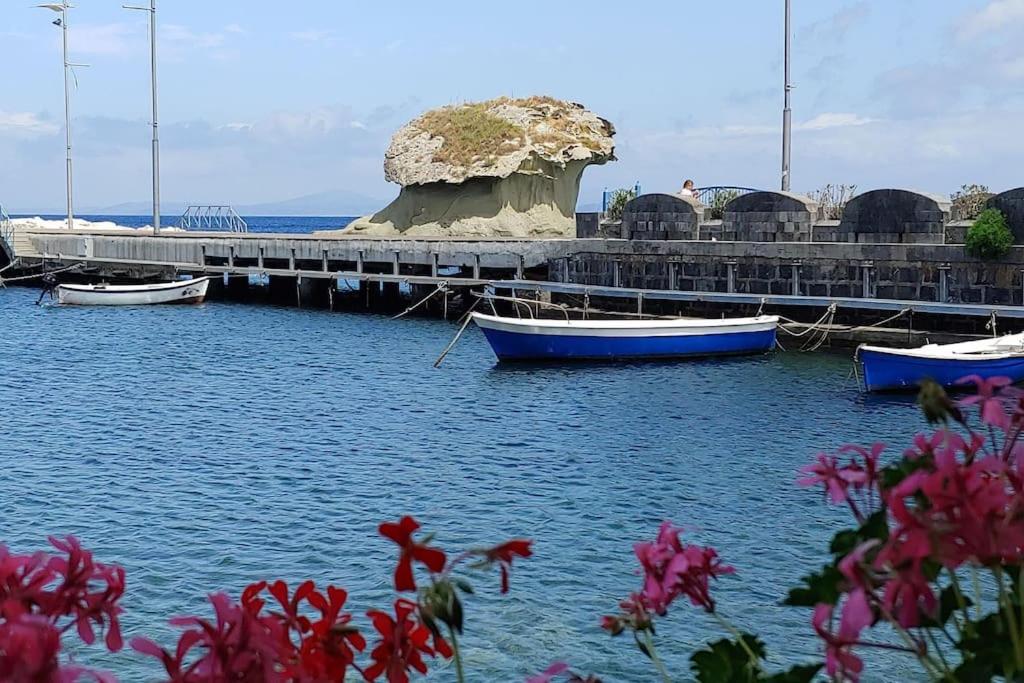 Gigi centralissimo appartamento Ischia Lacco Ameno