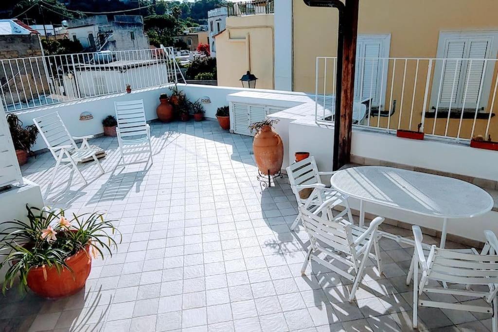 Gigi centralissimo appartamento Ischia Lacco Ameno