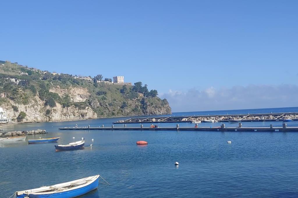 Gigi centralissimo appartamento Ischia Lacco Ameno