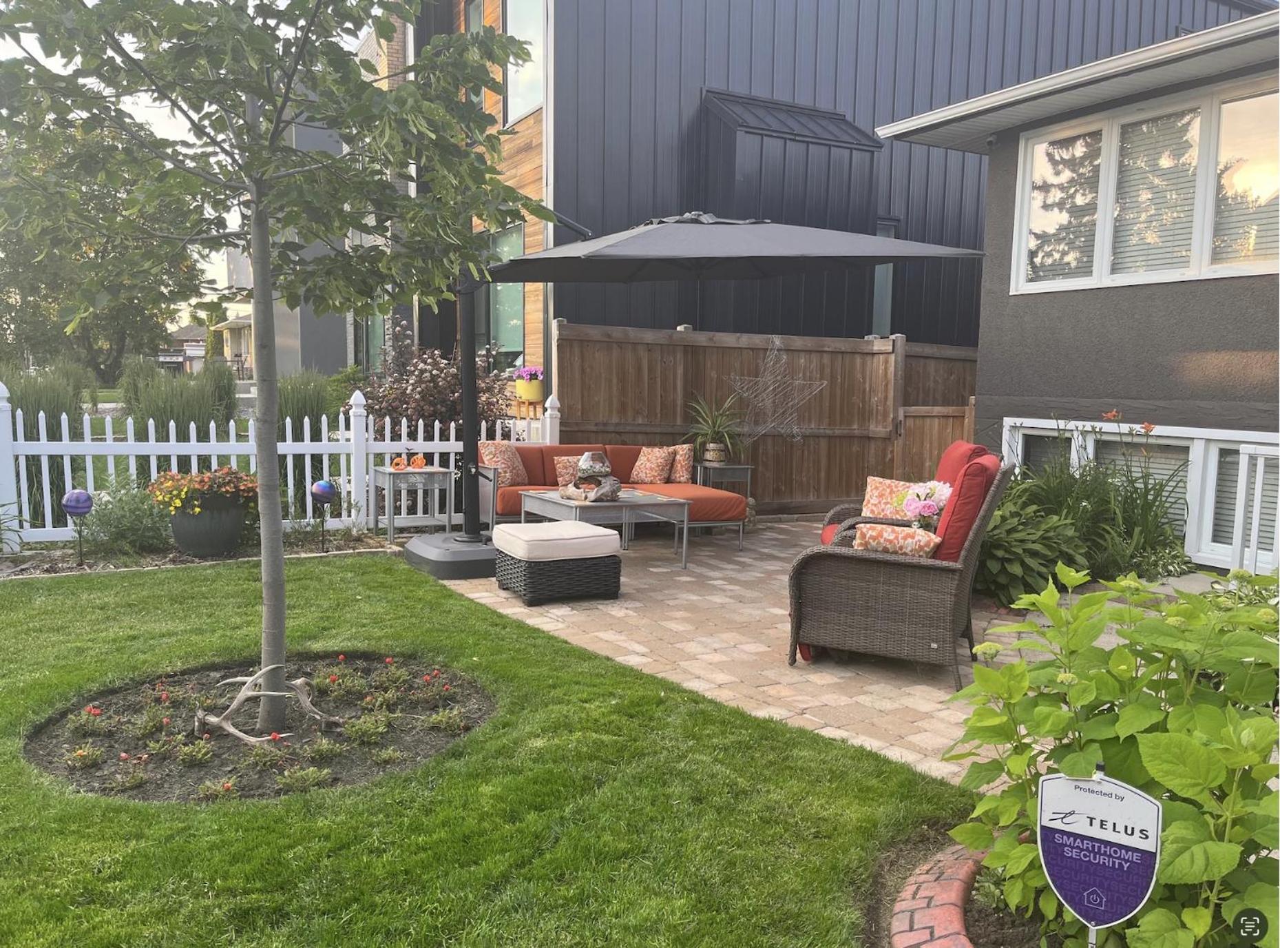 YEG Chic Luxury Accommodation
