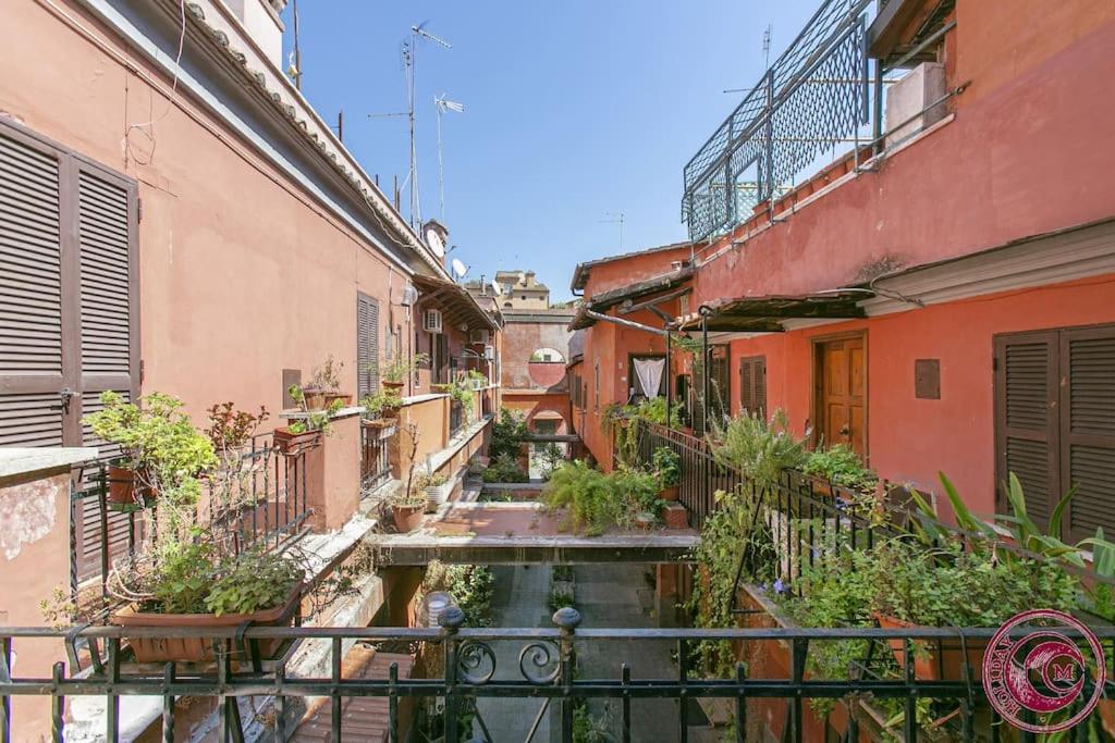 C M Il Balcone di Galatea