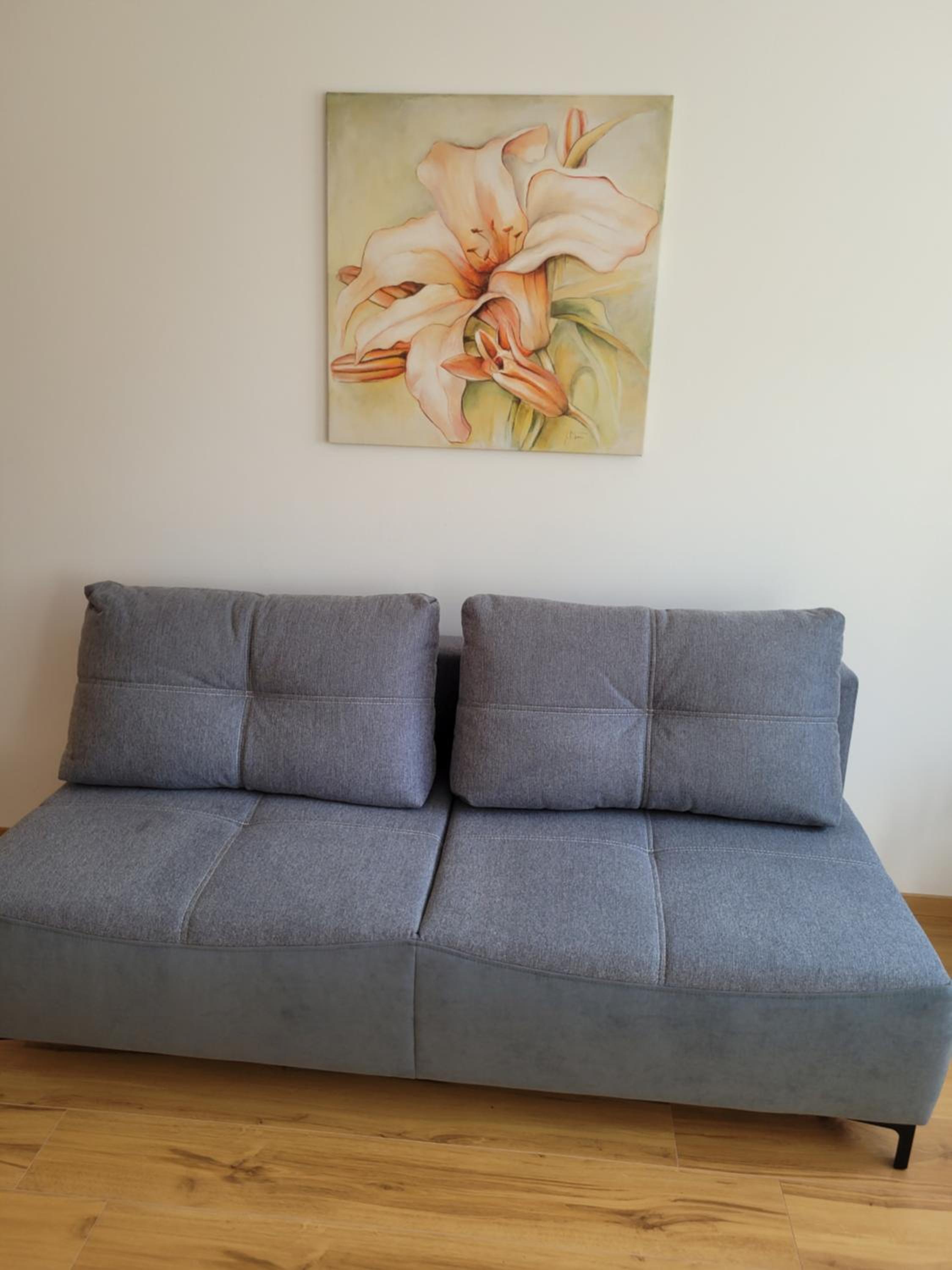 Luba view 3