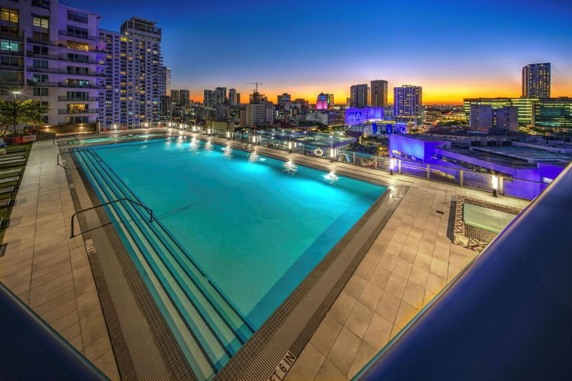Cozy Brickell Stay Near Downtown