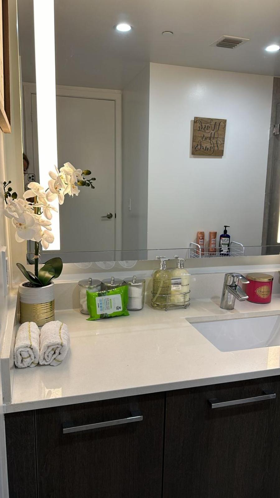 Cozy Brickell Stay Near Downtown