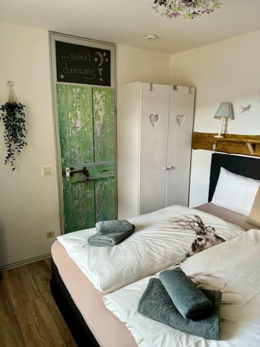 Erstklassige Ferienwohnung zentral - Gipfelblick, Parkplatz & Bettwäsche inklusive