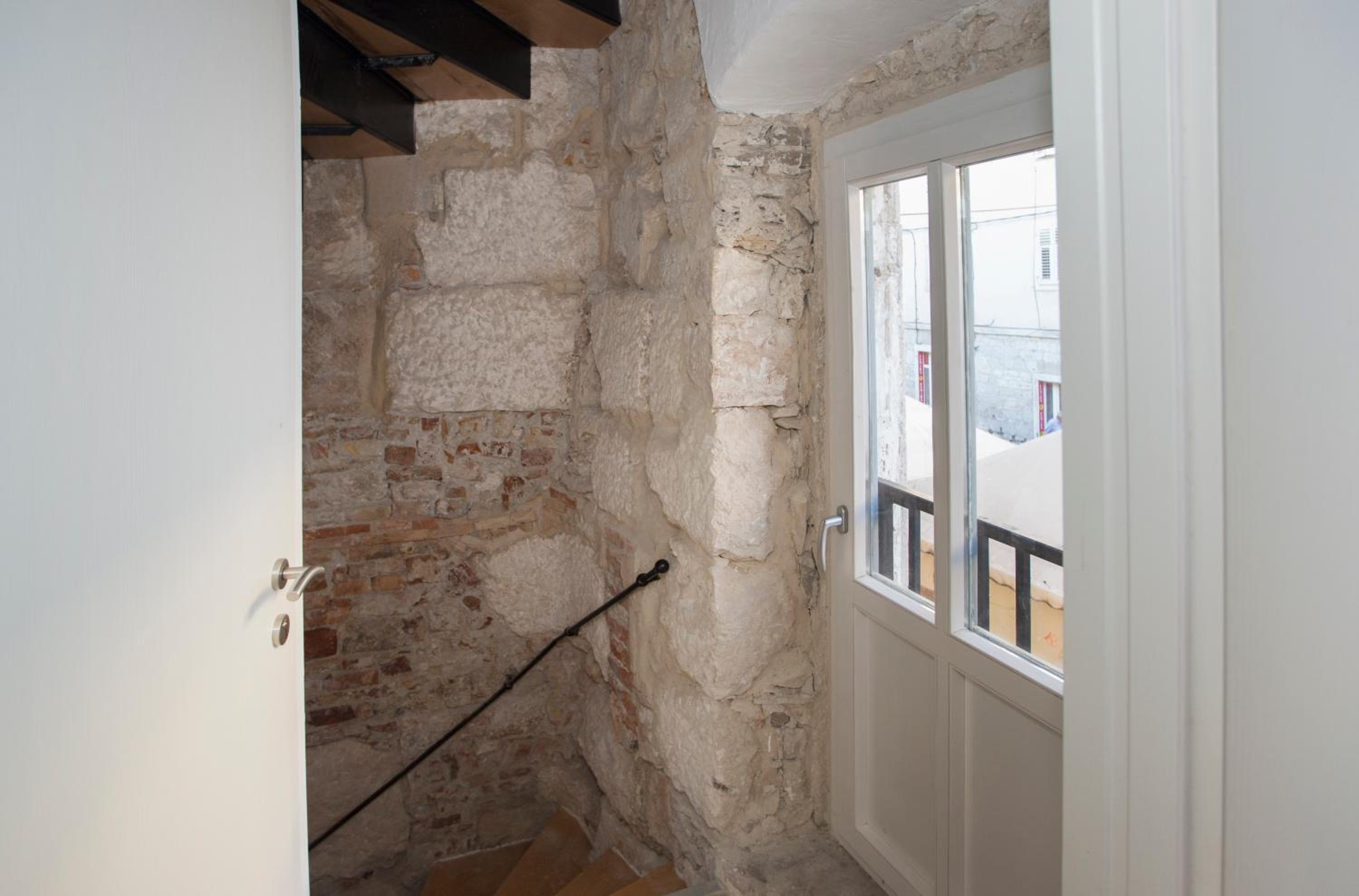 Dionis UNESCO Luxury apartment
