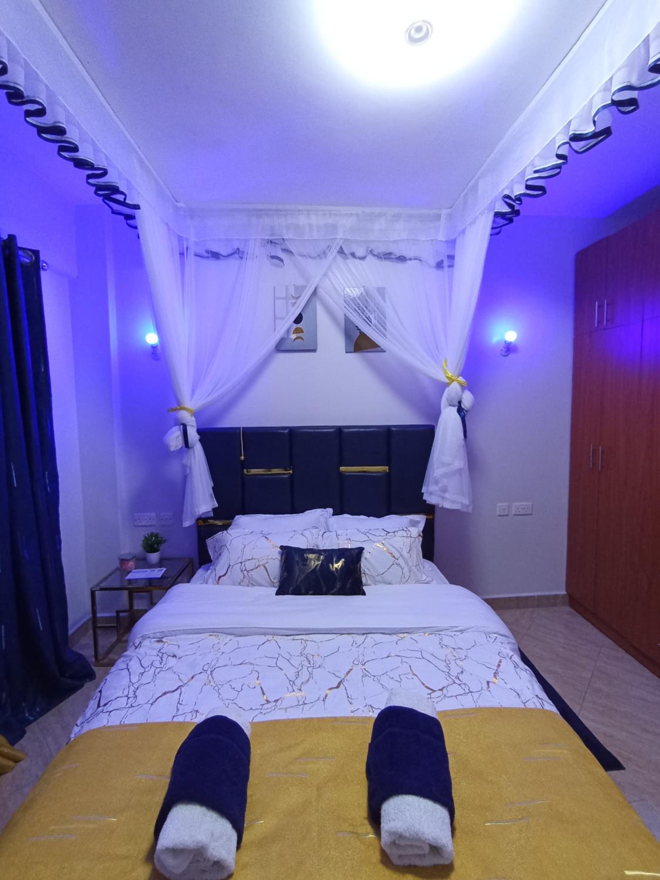 Rona Luxury Apartment