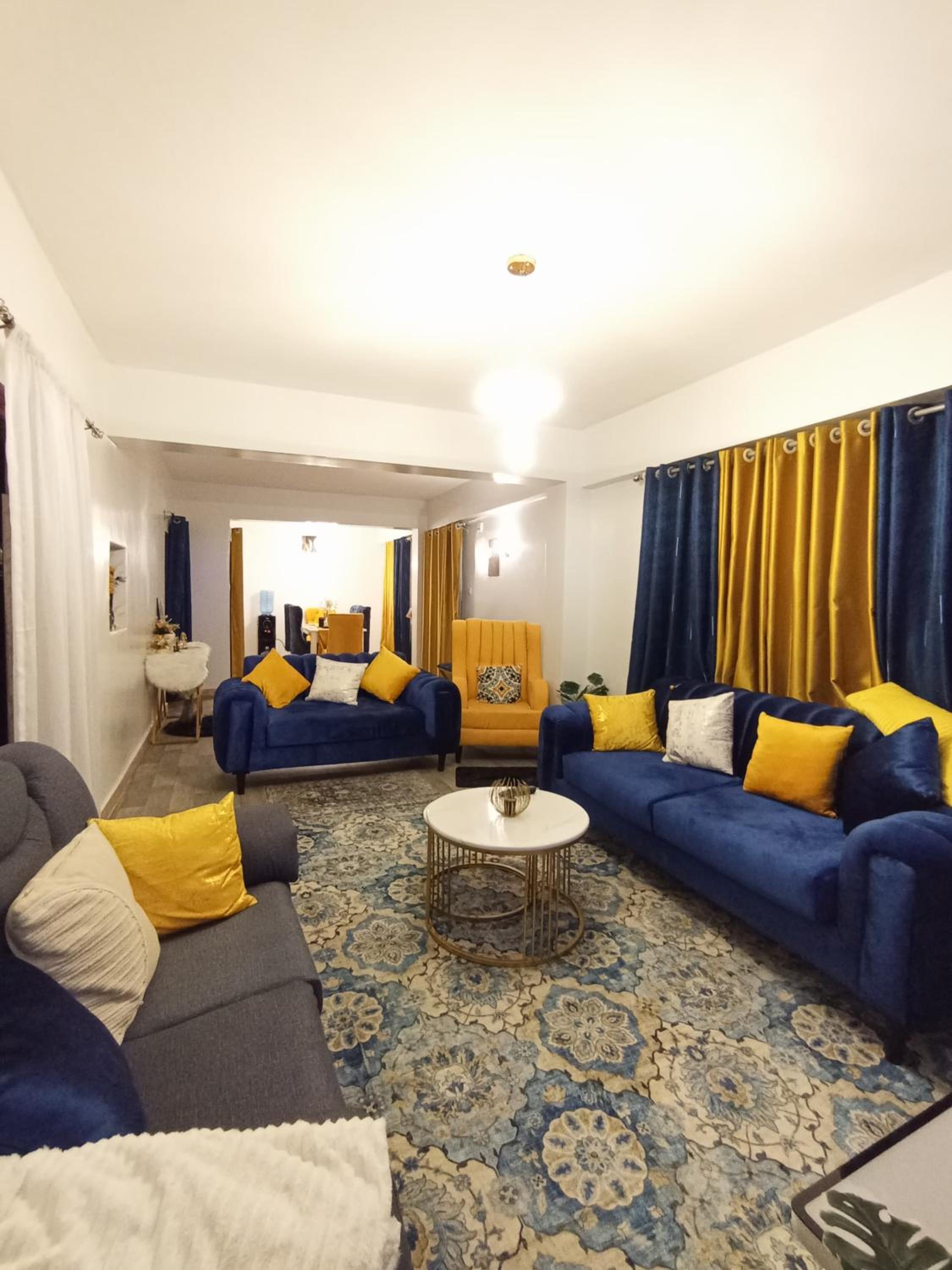 Rona Luxury Apartment