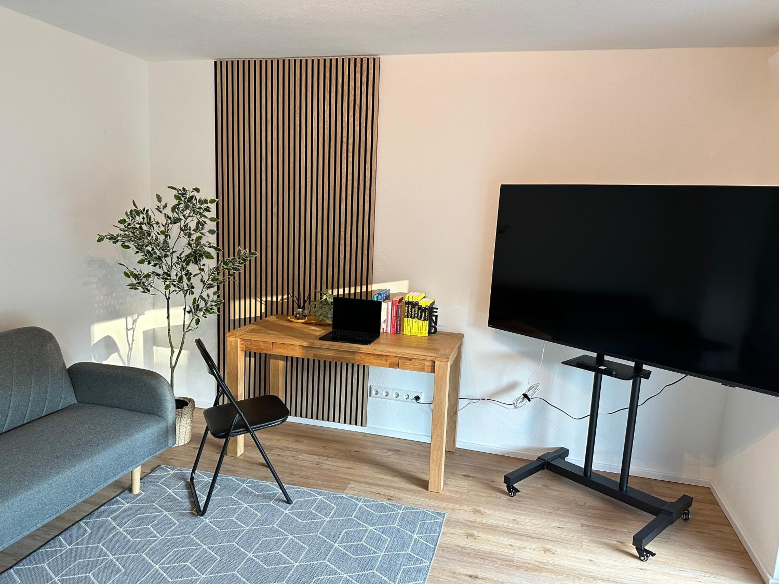 Modernes 2-Schlafzimmer Business EG Wohnung in Ehningen, IBM, Mercedes-Benz Sindelfingen, S-Bahn und A81 mit Parkplatz