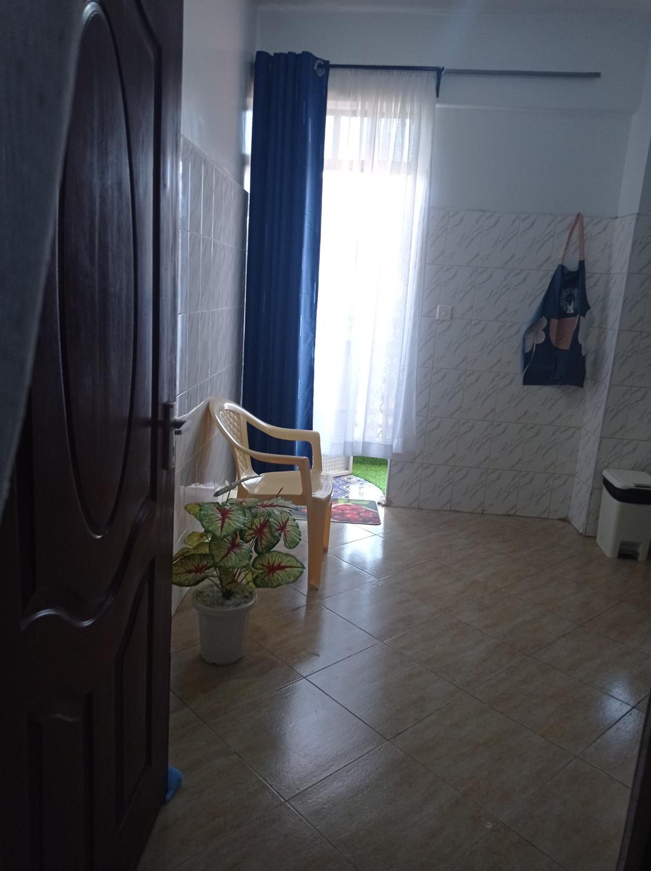 Rona Luxury Apartment