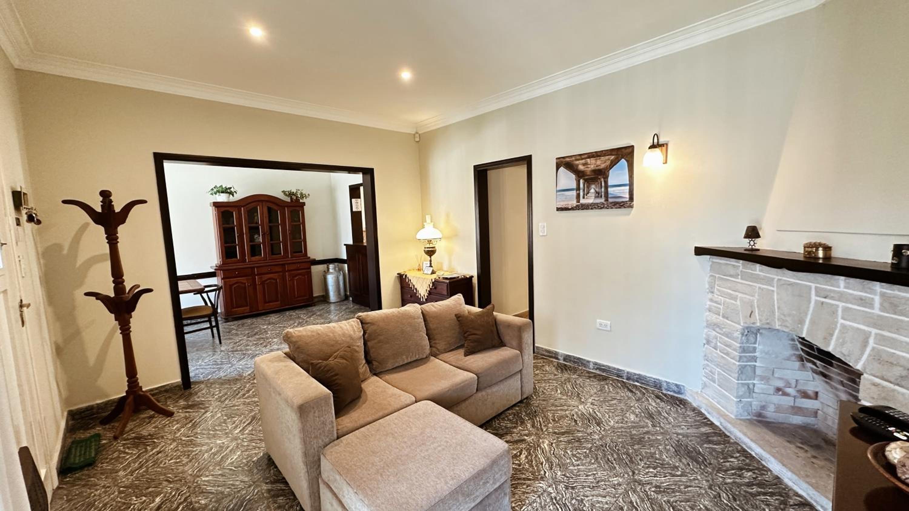 Casa Miriam - Casa En Miramar Para 4 PAX Con Cochera - Hola Sur