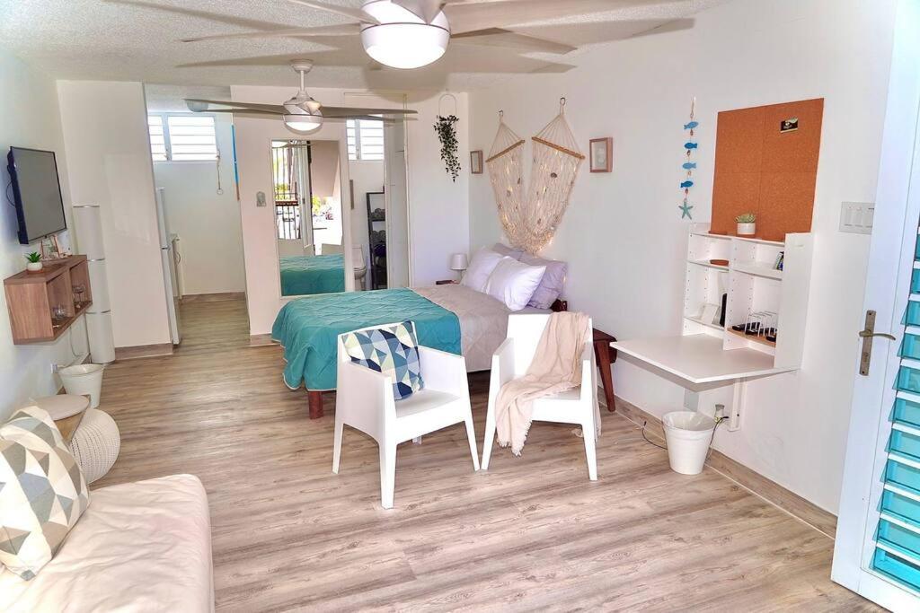 Relaxing Studio Near El Yunque With Pool View