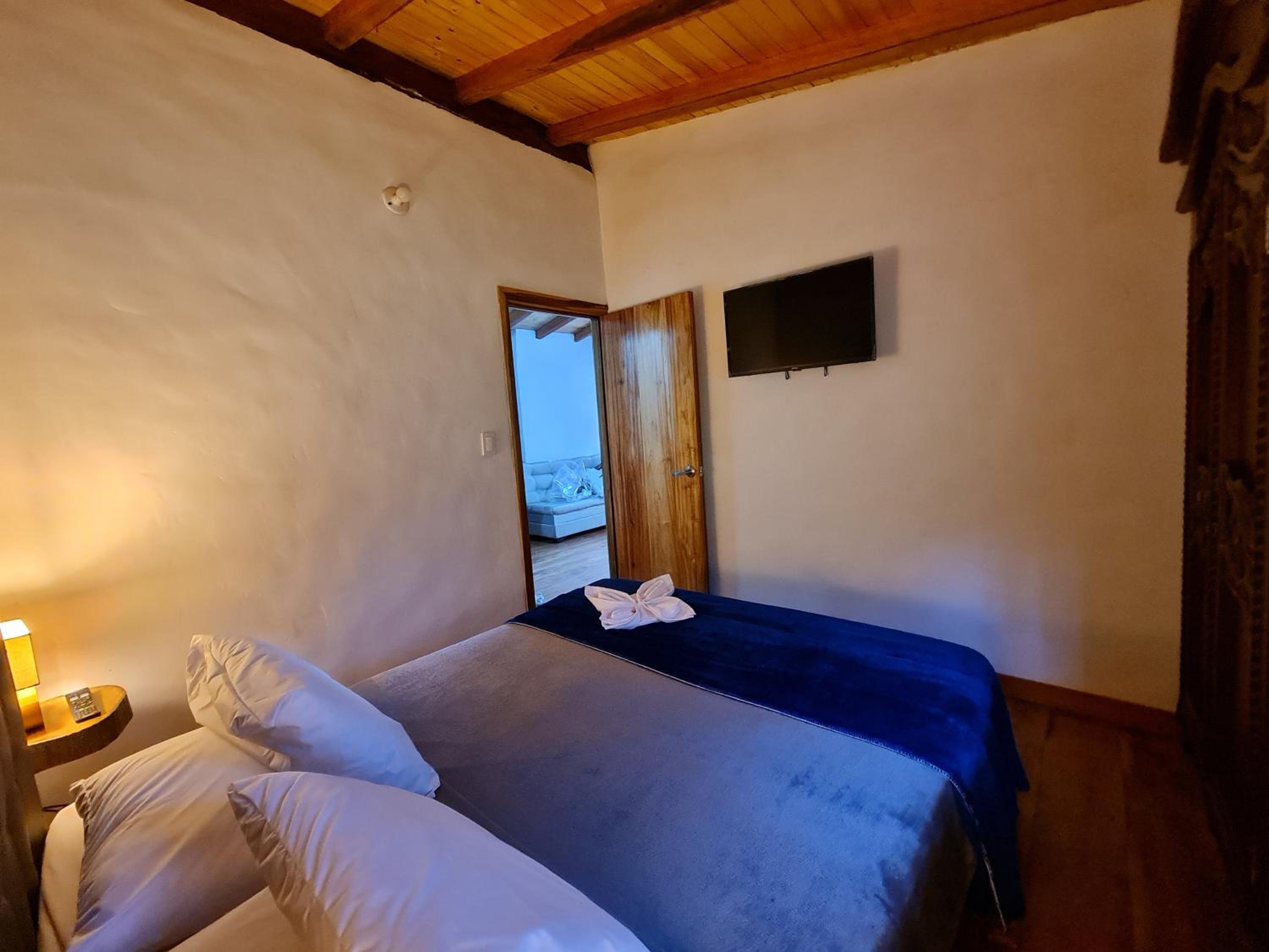 La Mercedes Cattaleya Hostal By Mh