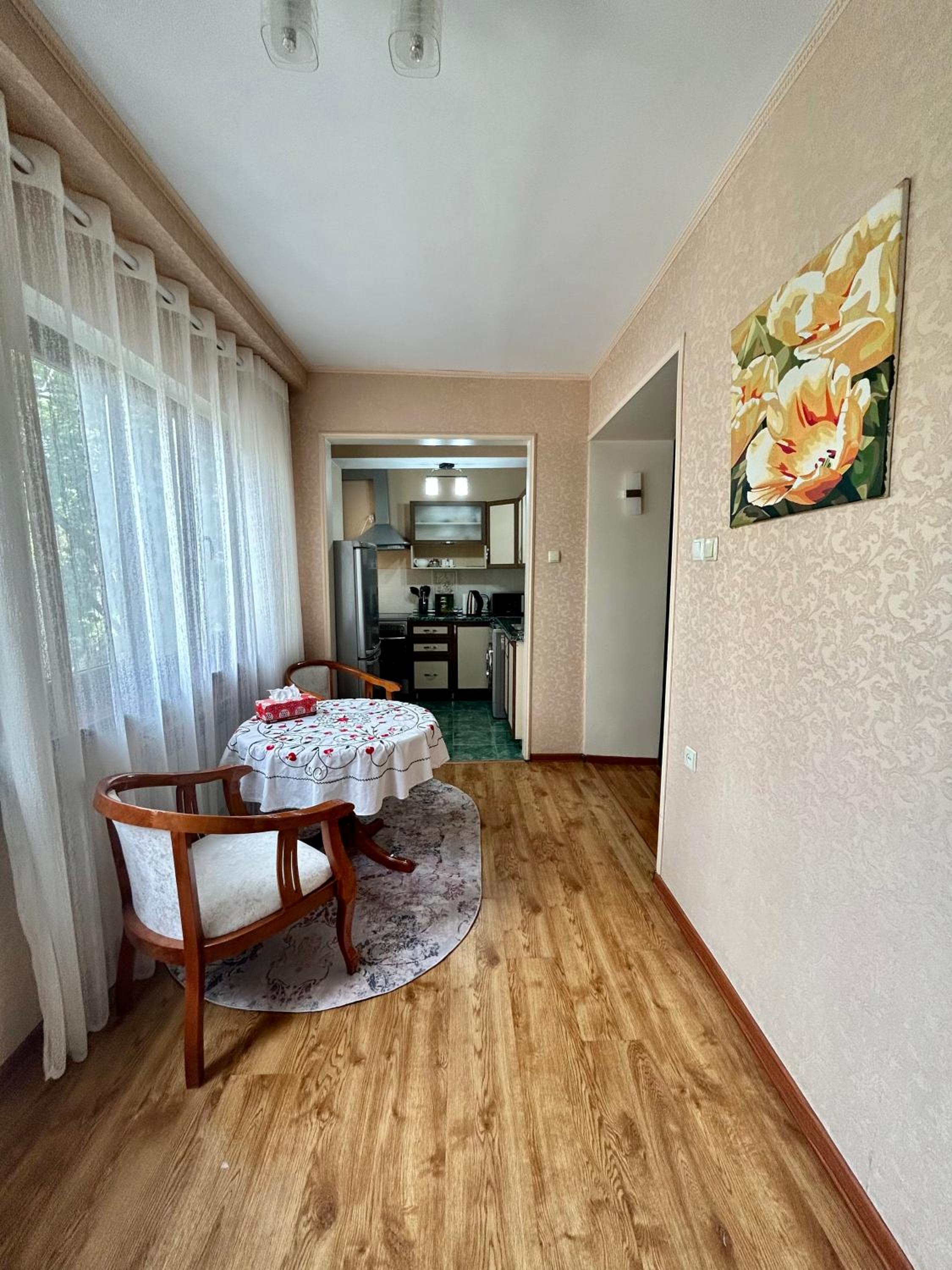 Classic Charm Apartment Tashkent view 5