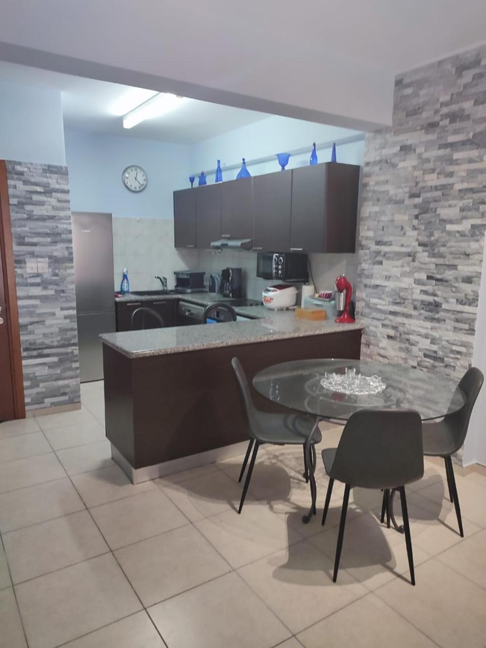 Cosy Seaview Two Bedroom Aparment Tombs of the Kings Resort