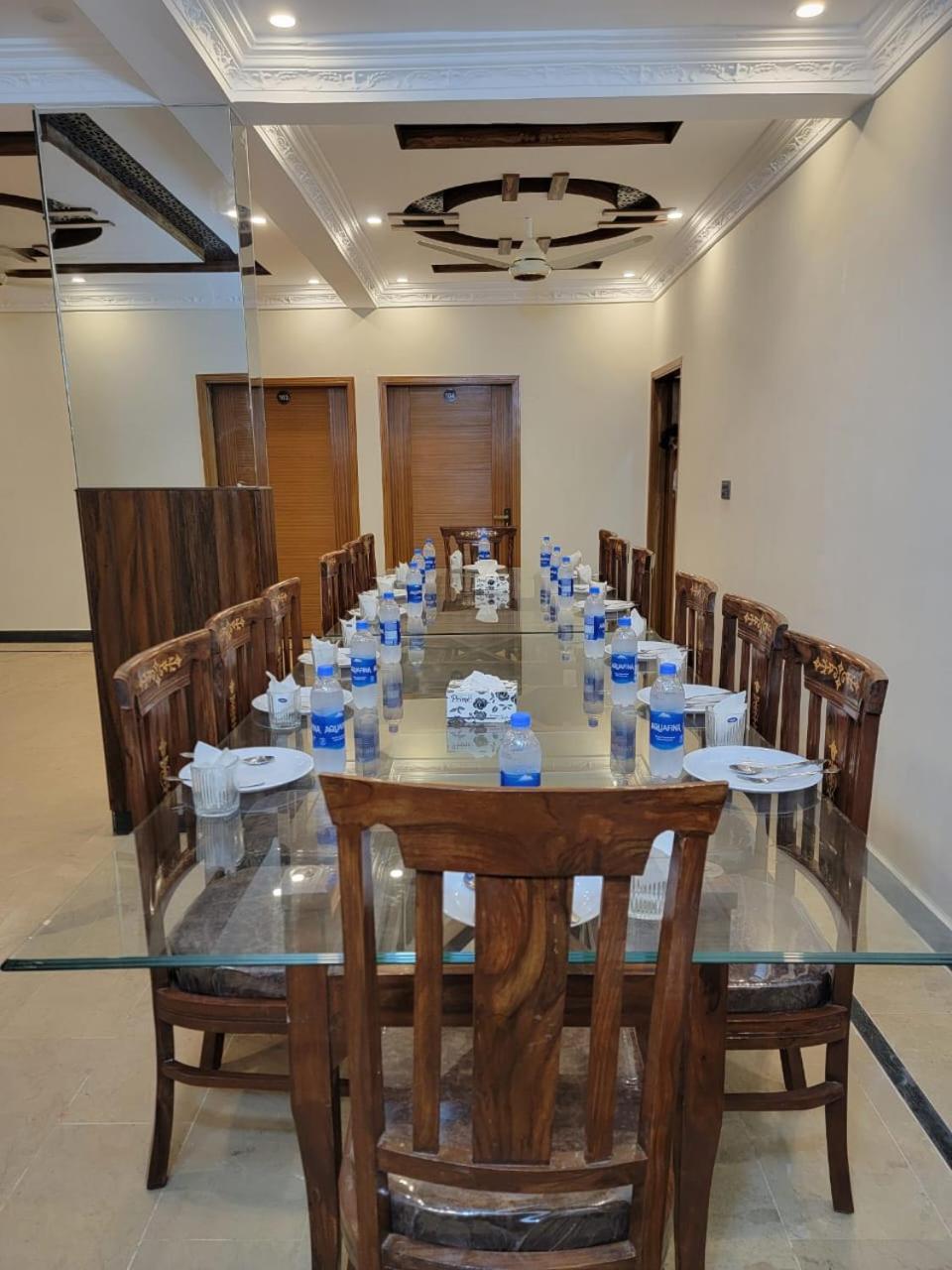 Airport Guest House - JIA view 3