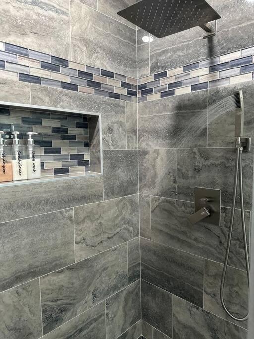 San Jose Vacations - Hayward Home - Property Image 3