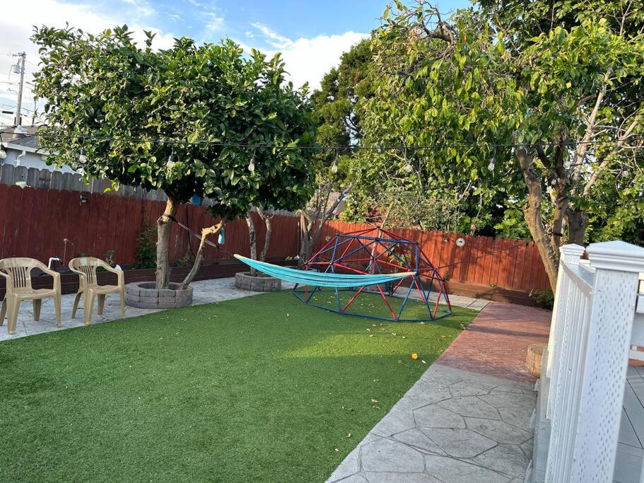 Hayward Vacations - Hayward Home - Property Image 35